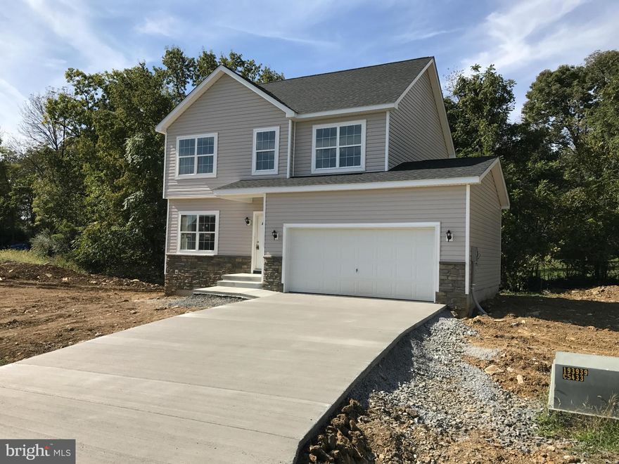 $3K closing cost credit! OPEN FLOOR PLAN w/Great Room design!! To be completed before Thanksgiving. Featuring; Spacious Master Suite w/ 2 Walk In Closets, Separate Tub & Shower and Double Sink Vanity/ Kitchen w/Upgraded Cabinets, Granite & Large Pantry / LVT & Ceramic Flooring / Big Laundry/Mud Room / Full Unfinished Basement w/Rough In for future "Man Cave" / Concrete Driveway & Sidewalk.