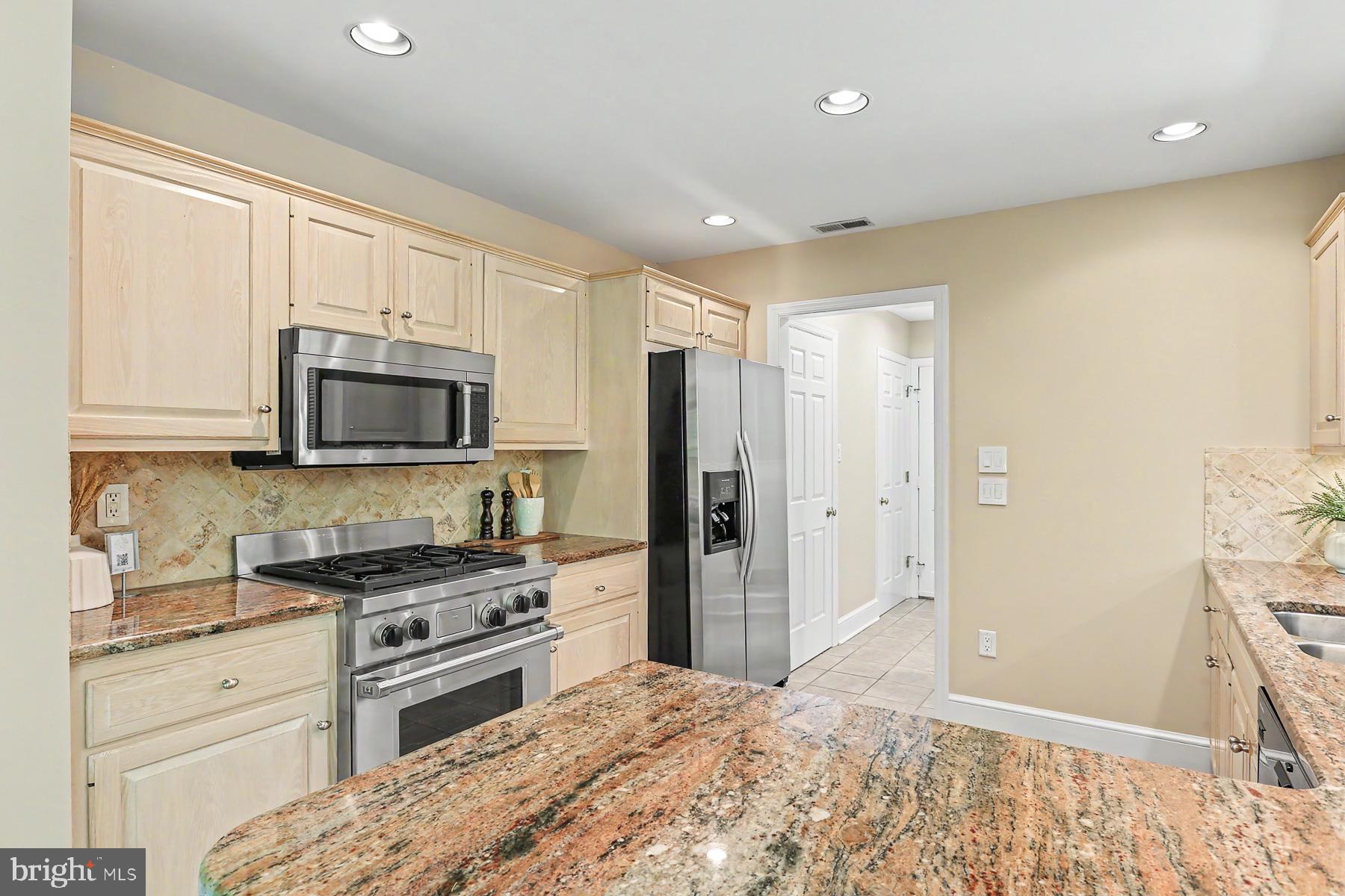 DEER FORD NORTH - Residential