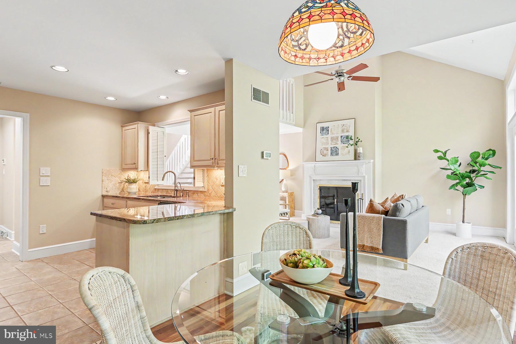DEER FORD NORTH - Residential