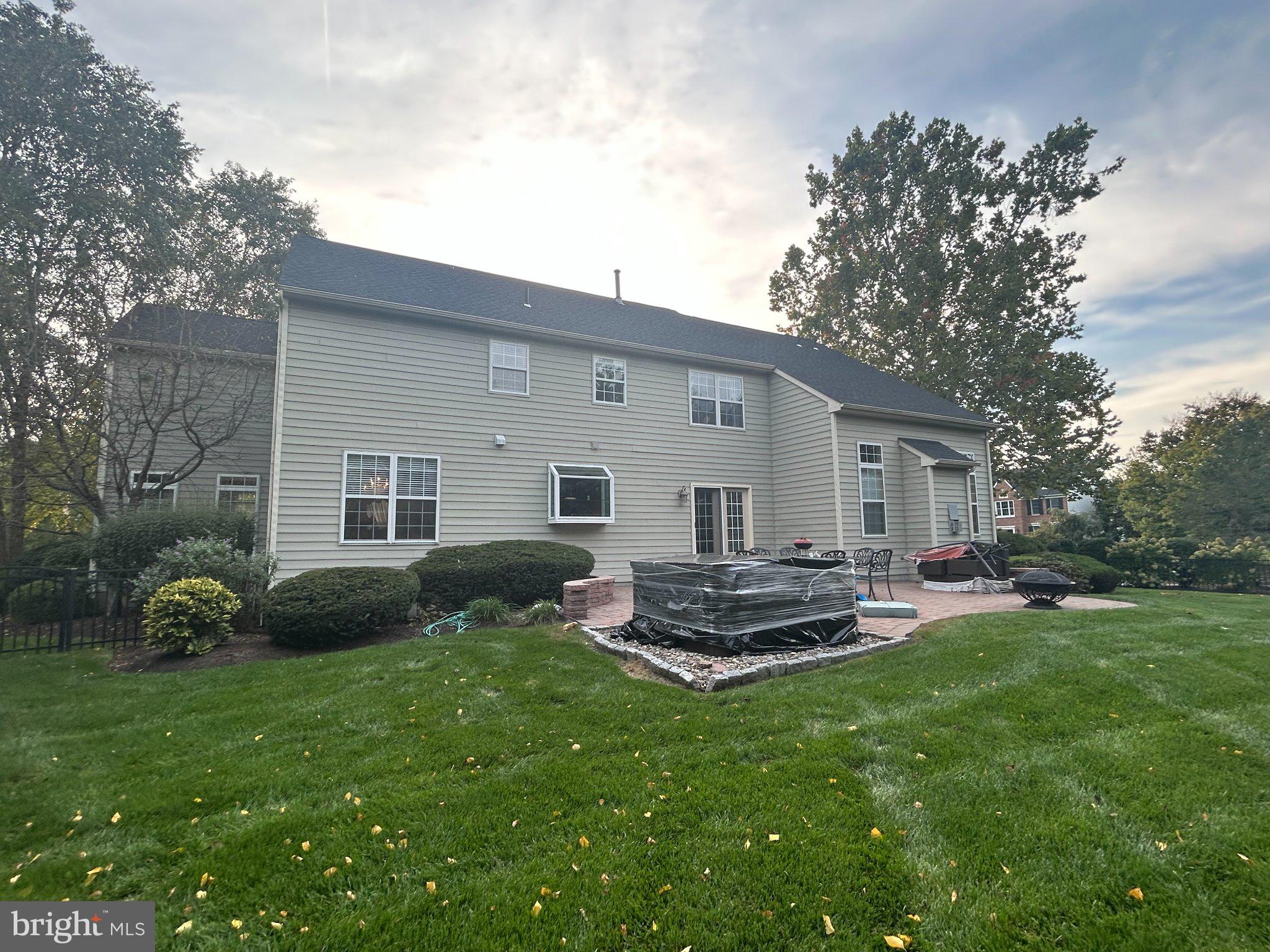 5 TYNDALE COURT