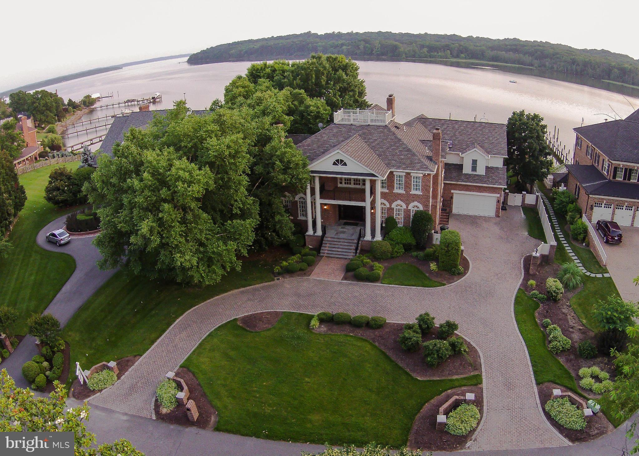 MT VERNON ON THE POTOMAC - Residential