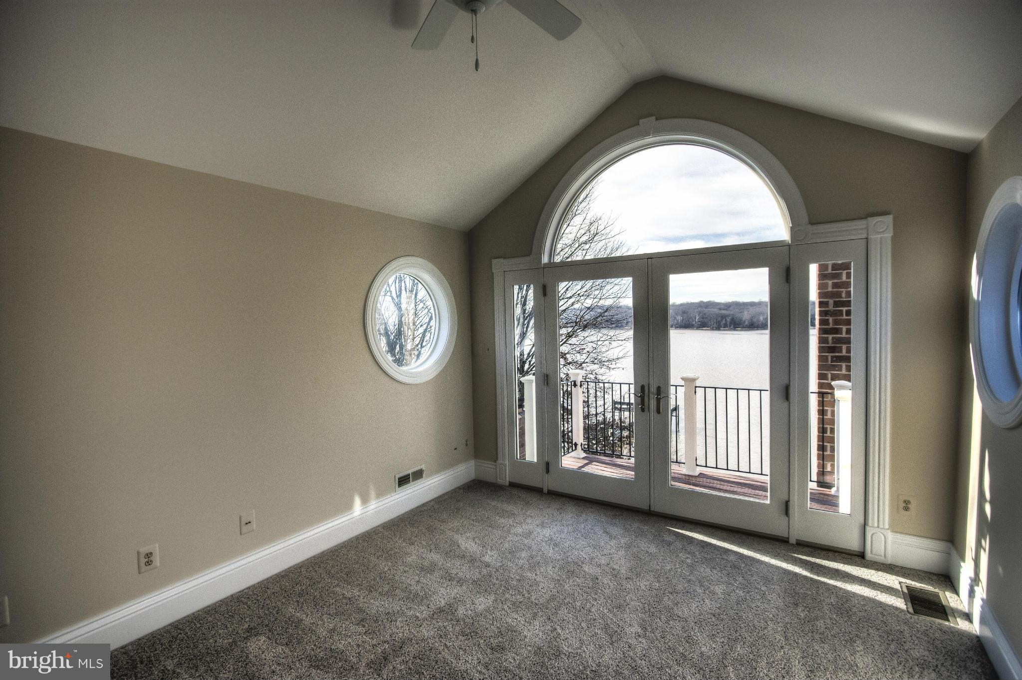 MT VERNON ON THE POTOMAC - Residential