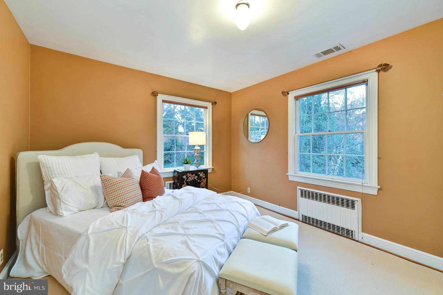 BRADDOCK HEIGHTS - Residential