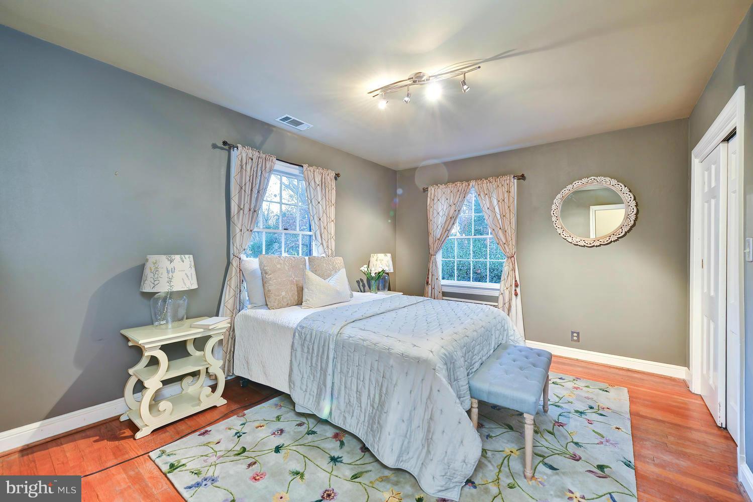 BRADDOCK HEIGHTS - Residential