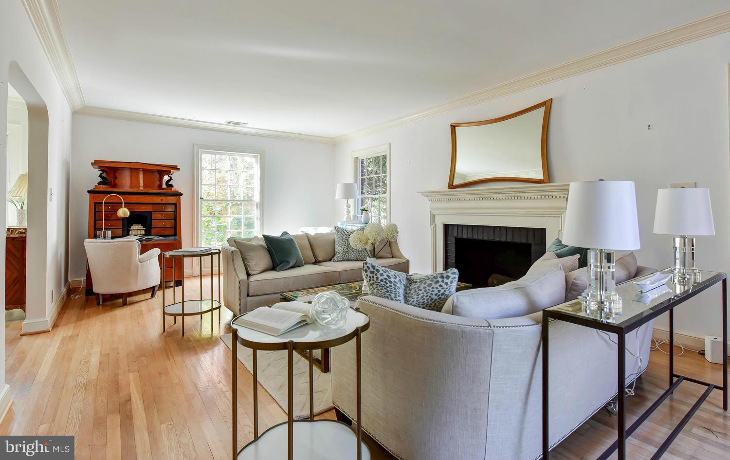 BRADDOCK HEIGHTS - Residential