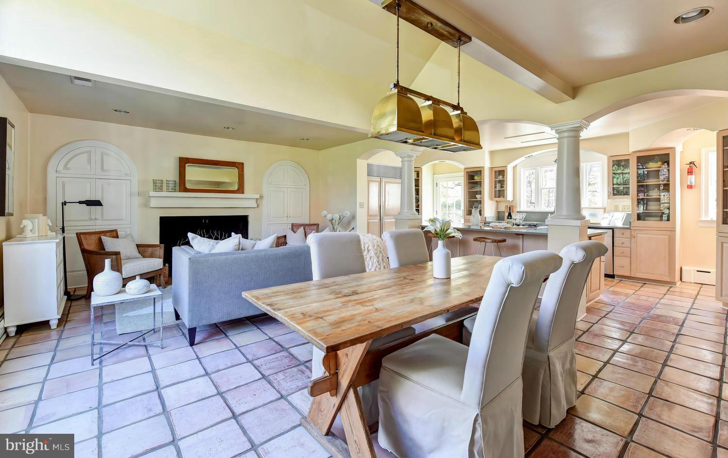 BRADDOCK HEIGHTS - Residential