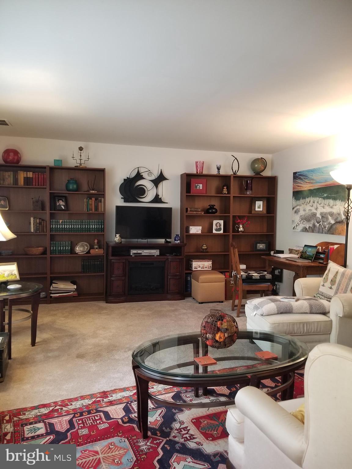 BUTLER PARK CONDO - Residential