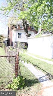 1663 WEBSTER STREET NE