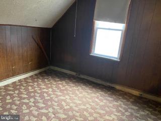 ARLINGTON - Residential