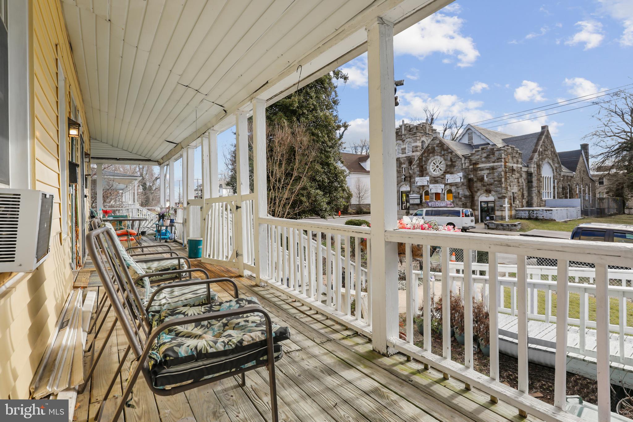 ARLINGTON - Residential