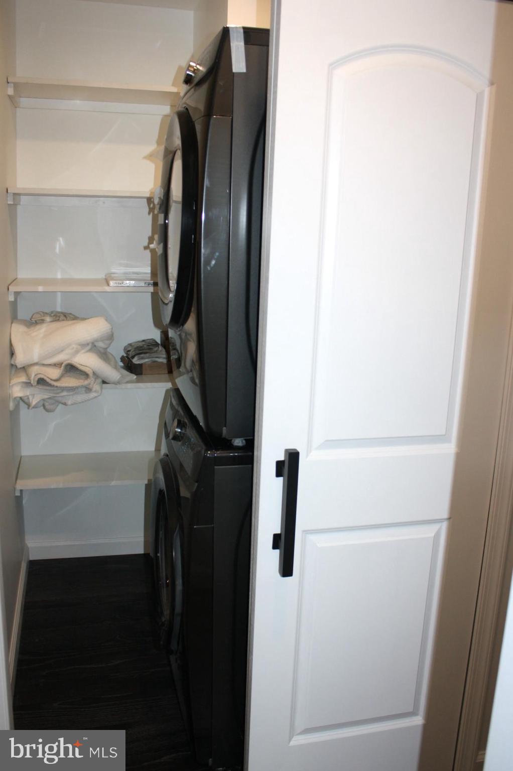 YARDLEY COMMONS - Residential Lease