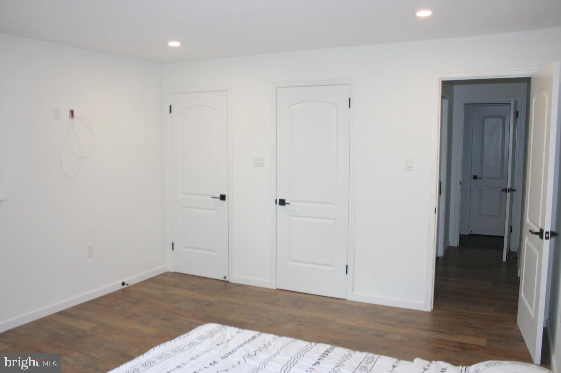 YARDLEY COMMONS - Residential Lease