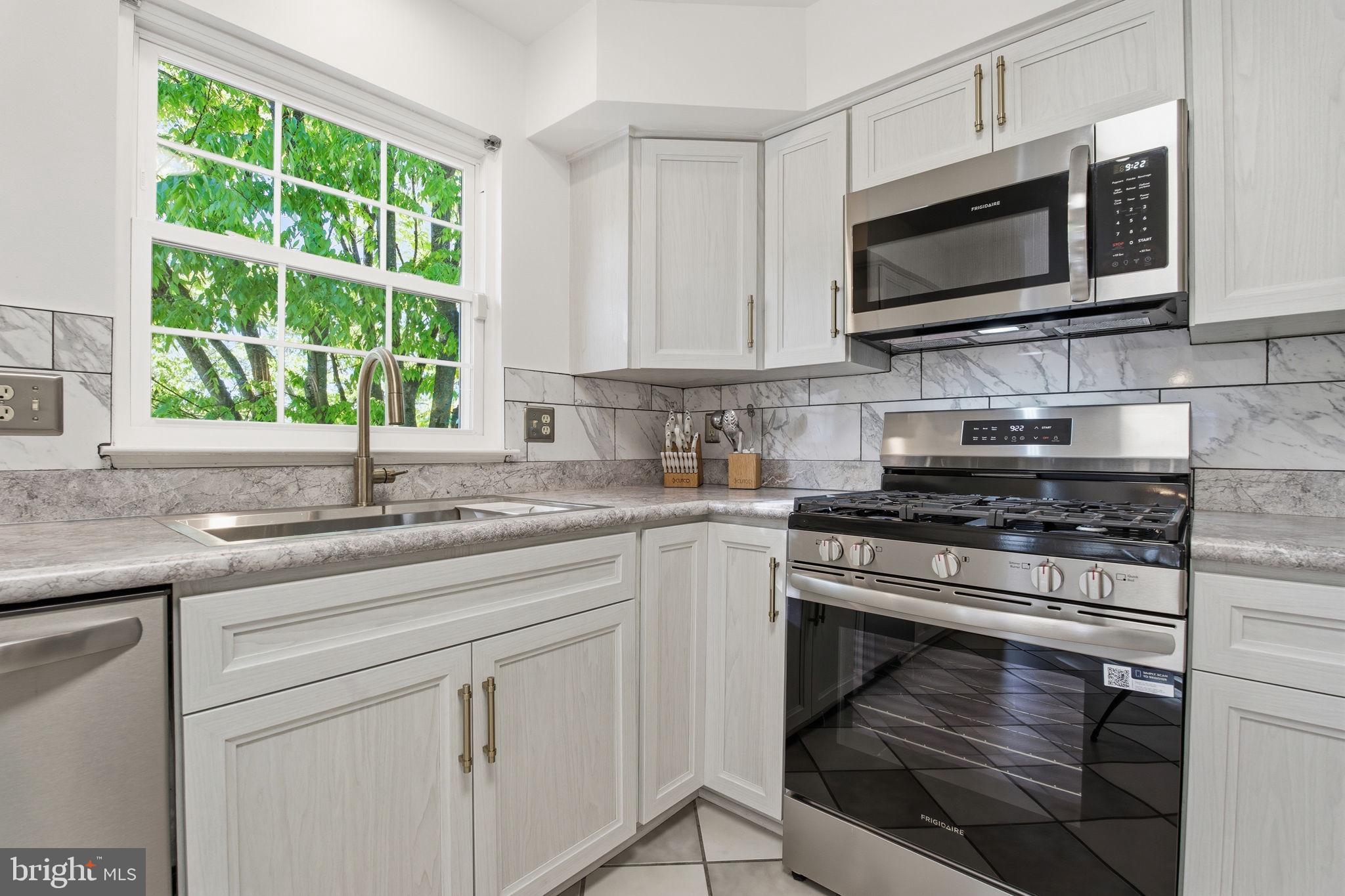 MEADOWS AT OWINGS MILLS - Residential