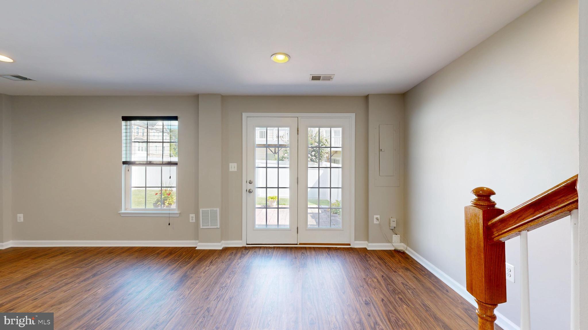 1785 ROCKLEDGE TERRACE