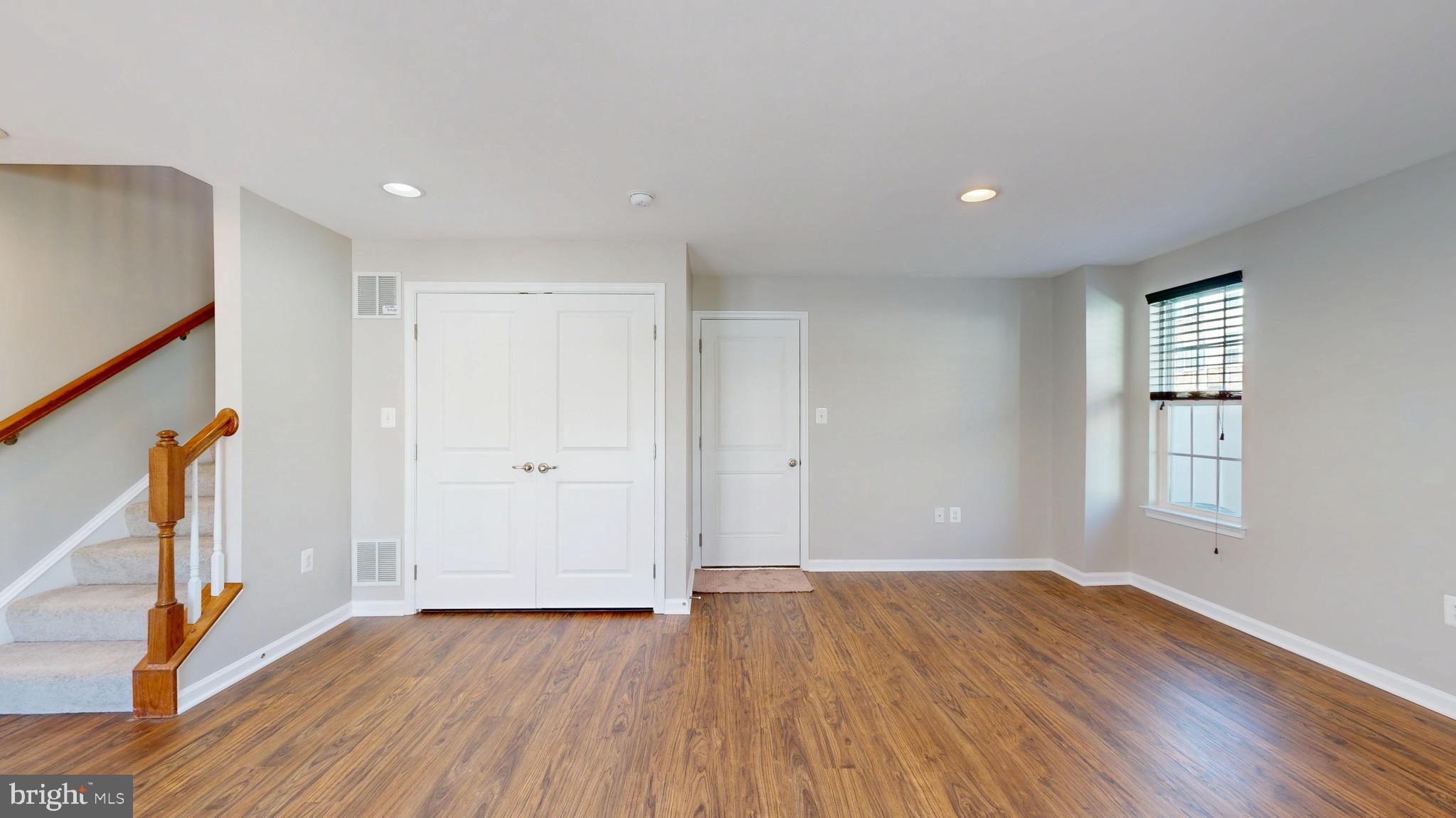 1785 ROCKLEDGE TERRACE