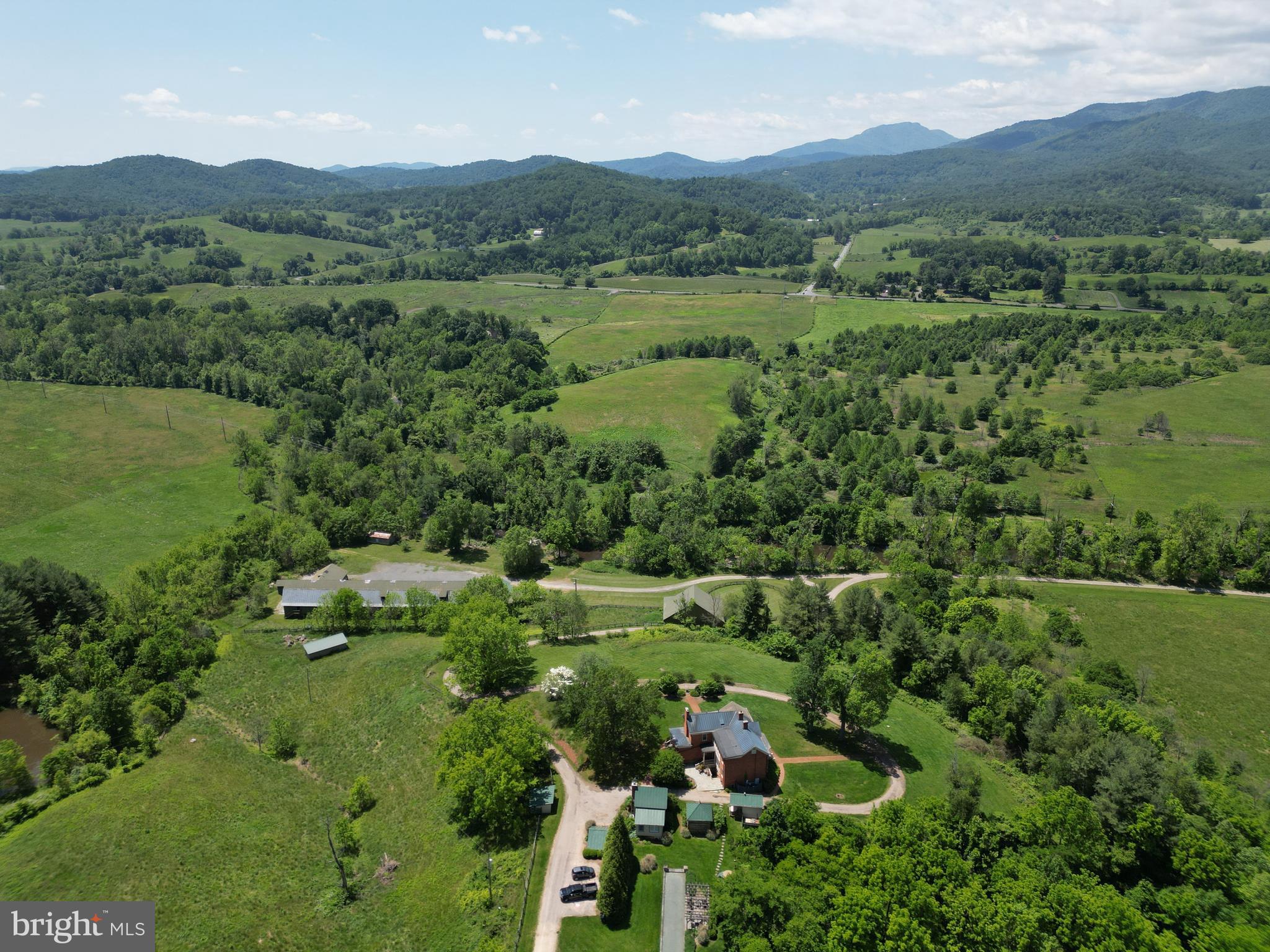 SPERRYVILLE - Residential