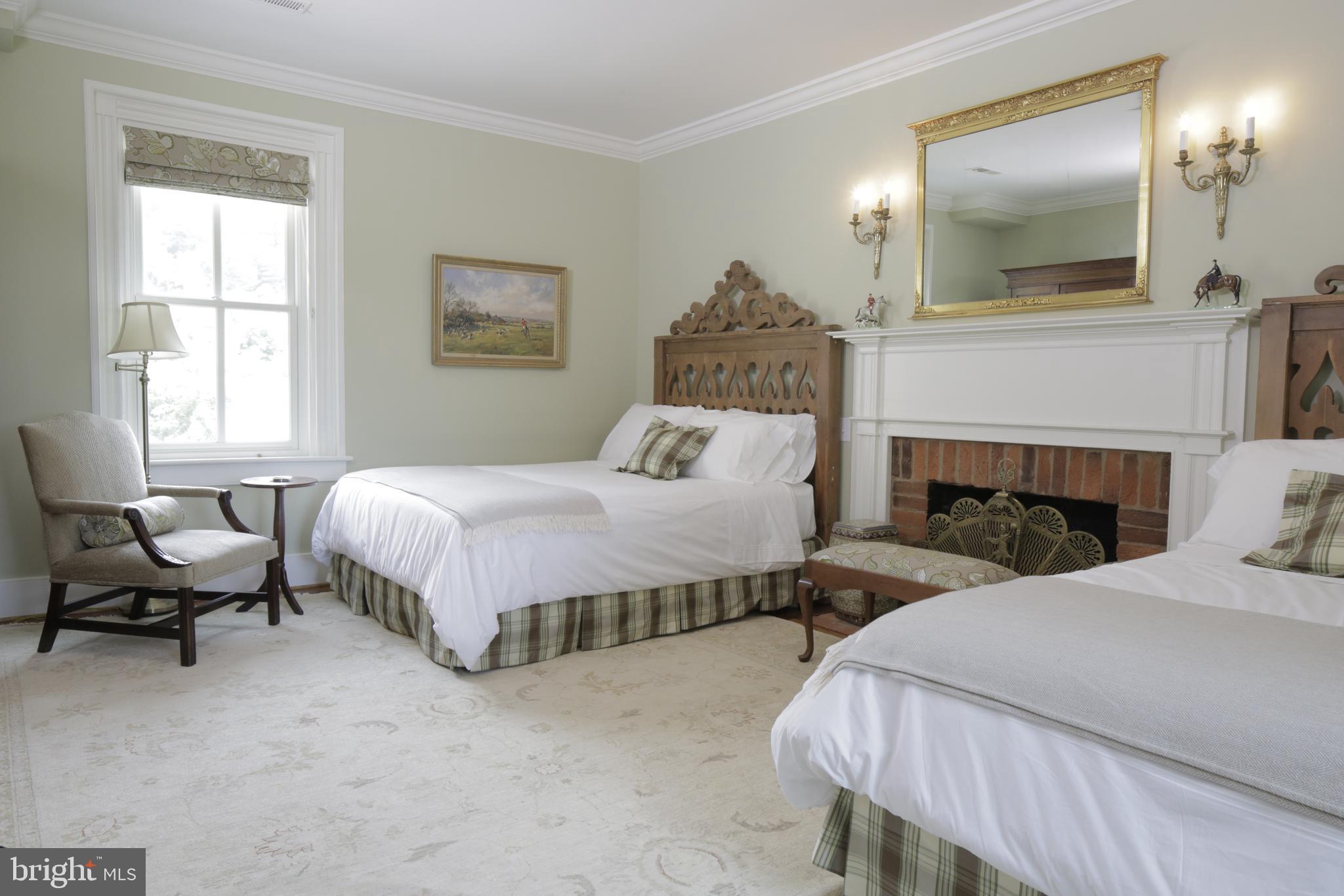 SPERRYVILLE - Residential