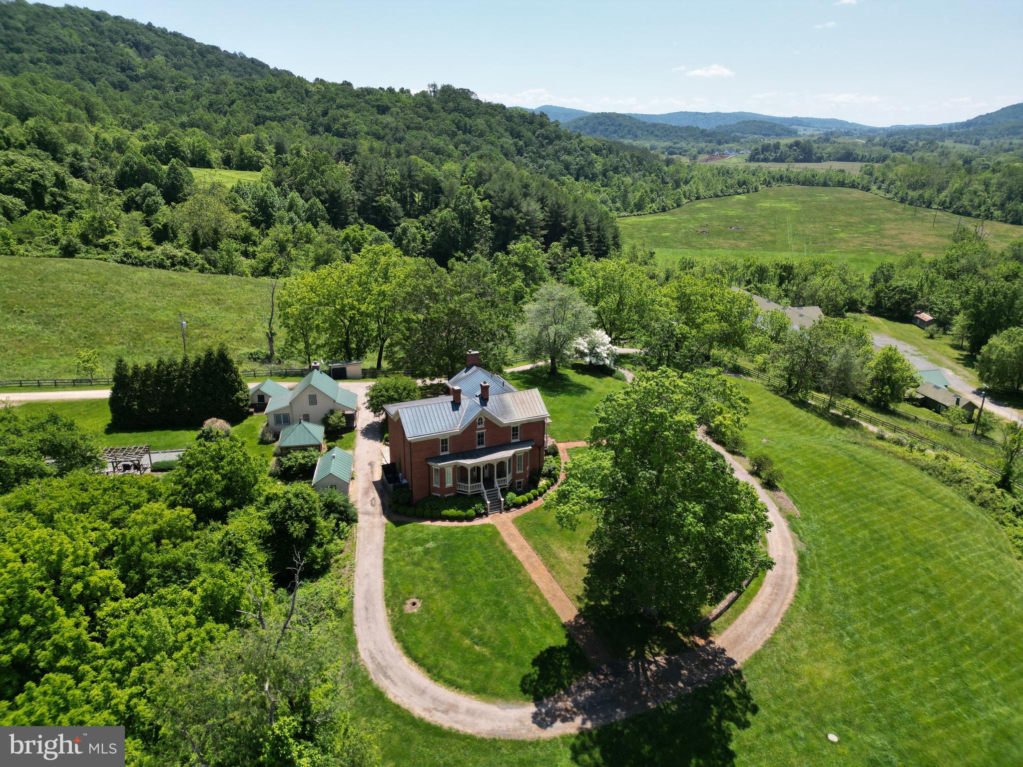 SPERRYVILLE - Residential