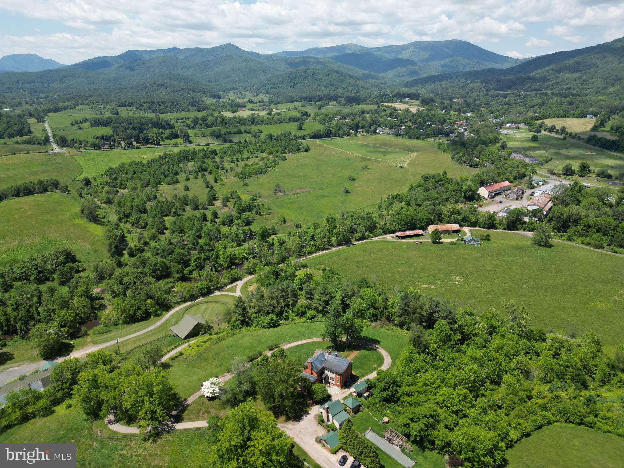 SPERRYVILLE - Residential