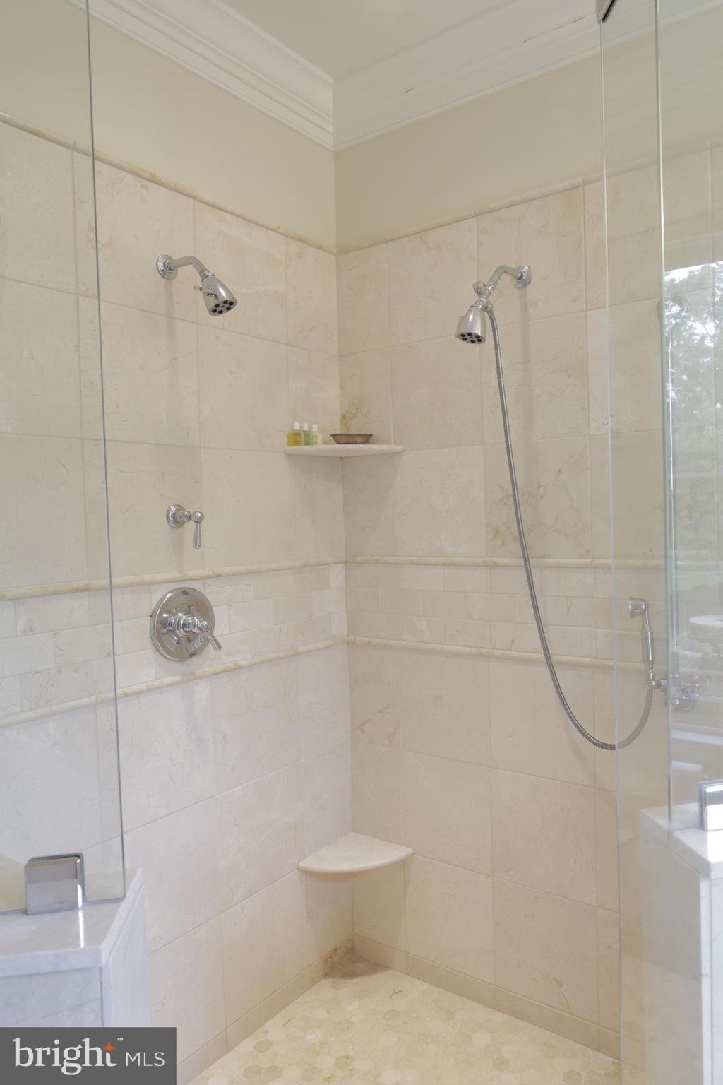 SPERRYVILLE - Residential