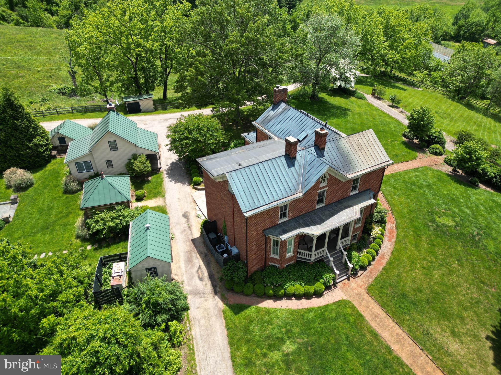 SPERRYVILLE - Residential