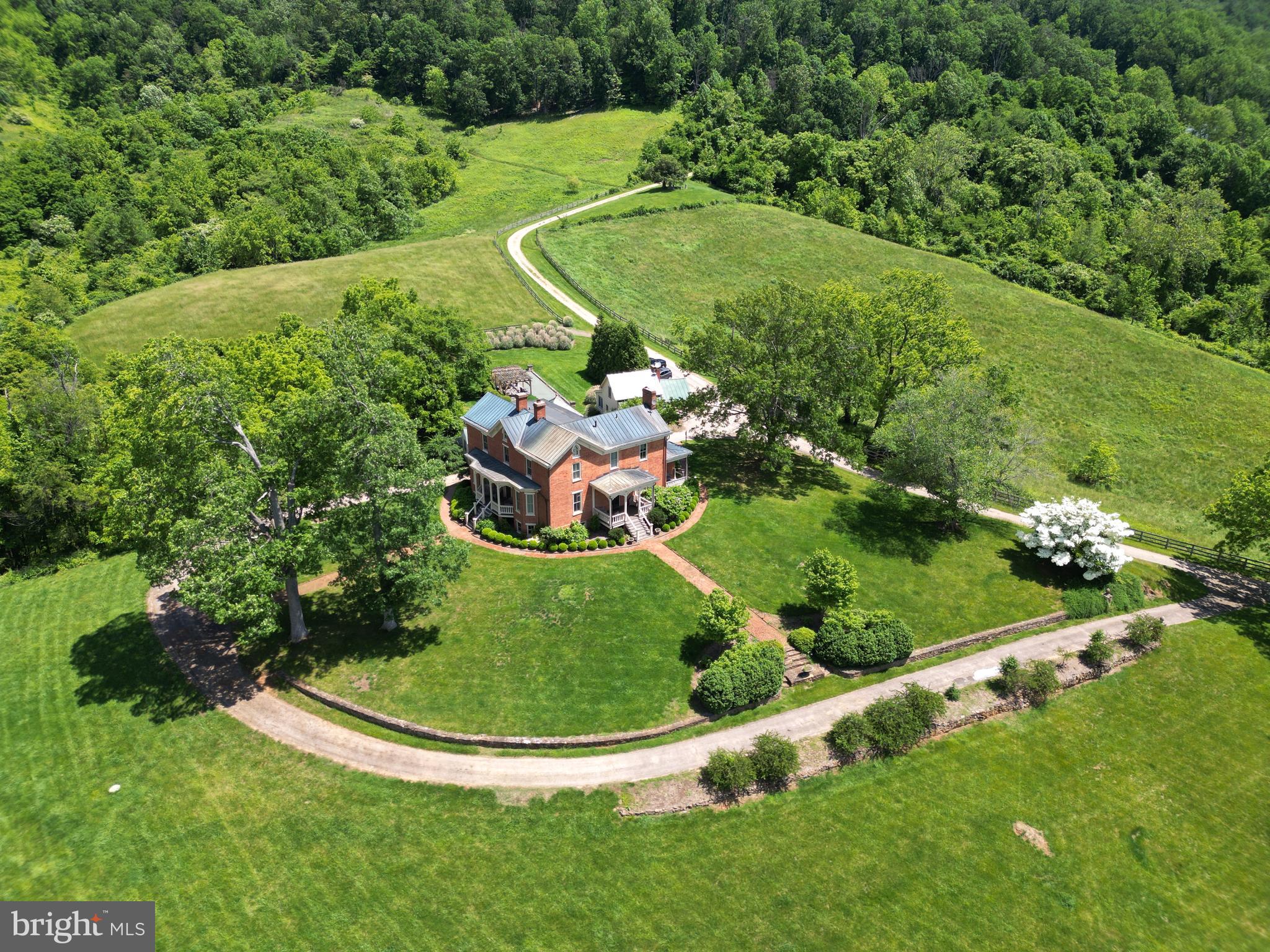 SPERRYVILLE - Residential