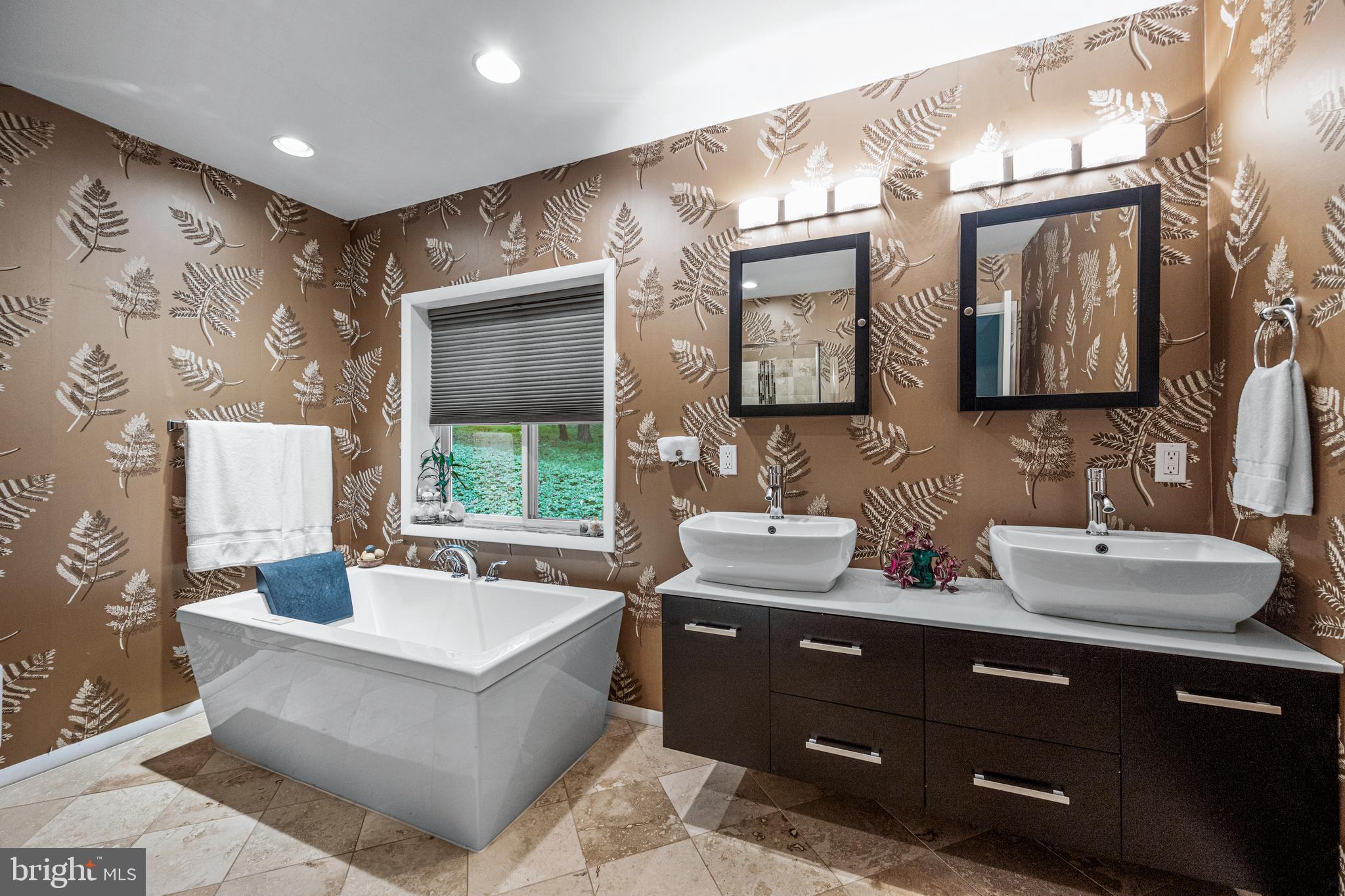 PINELEIGH - Residential