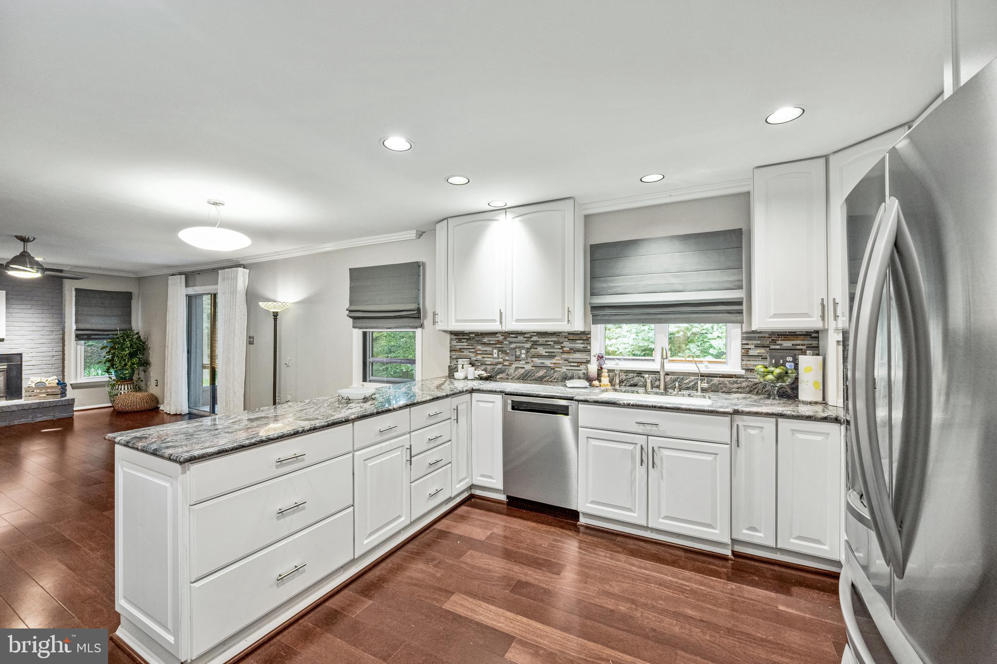 PINELEIGH - Residential