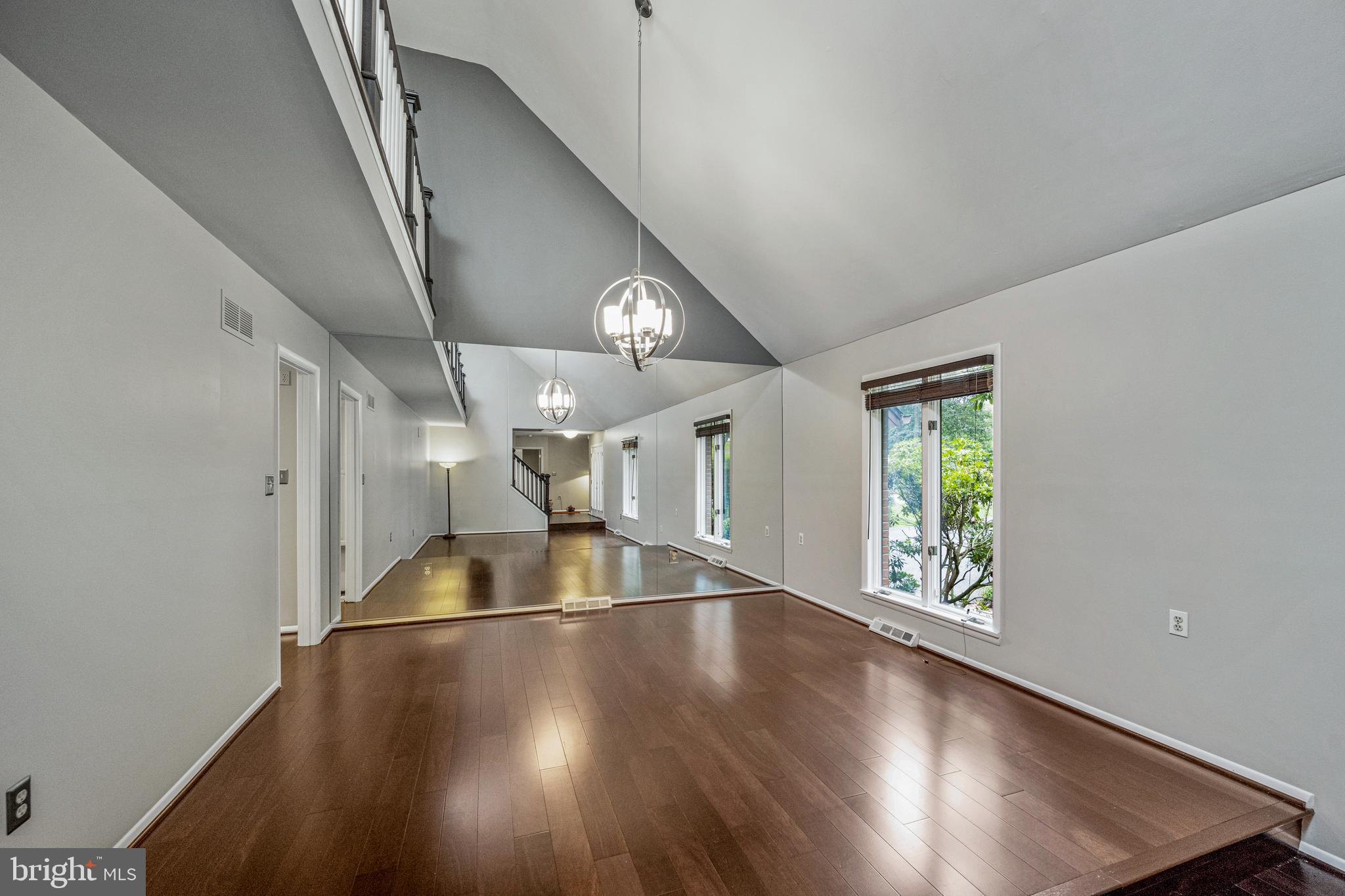 PINELEIGH - Residential