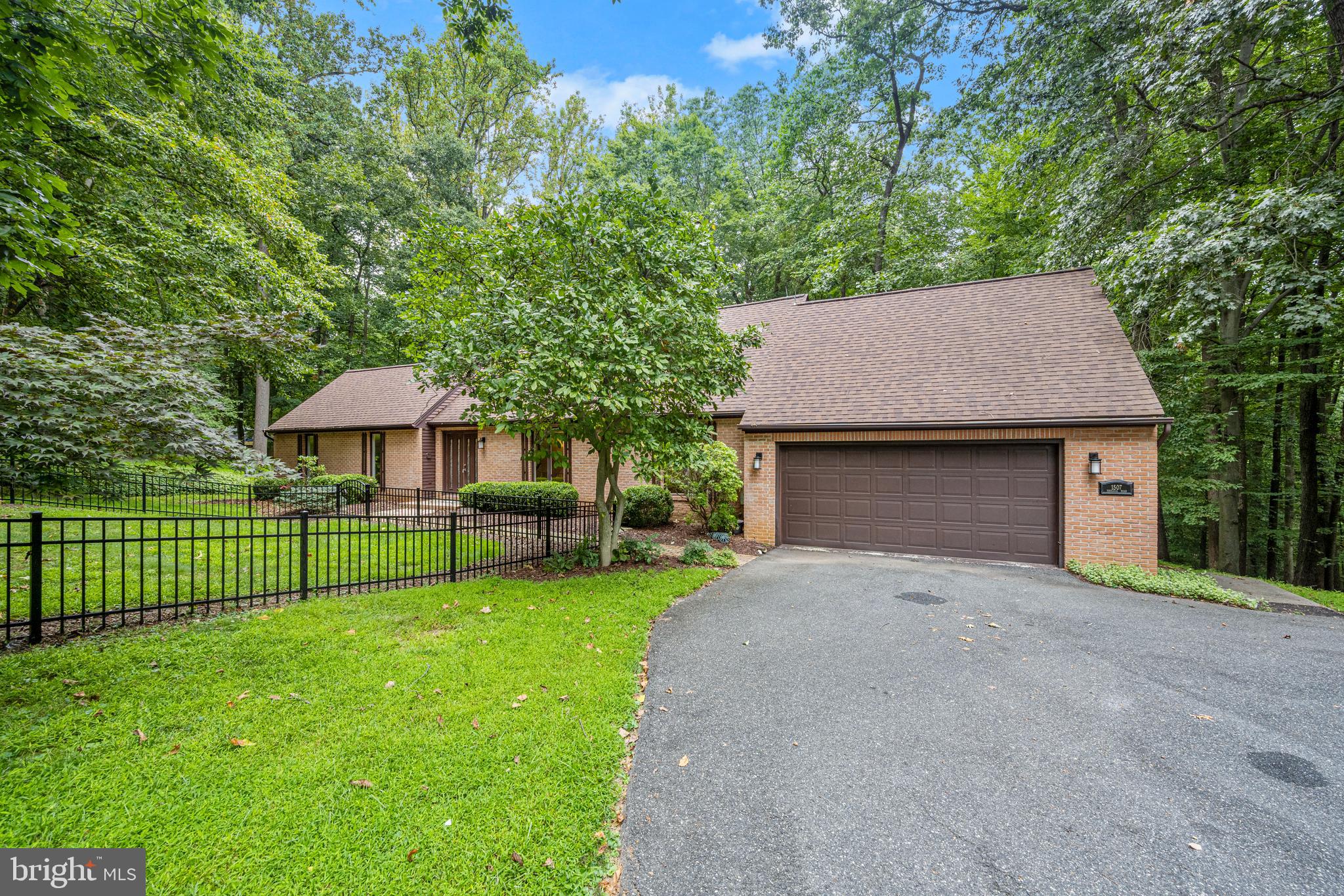 PINELEIGH - Residential