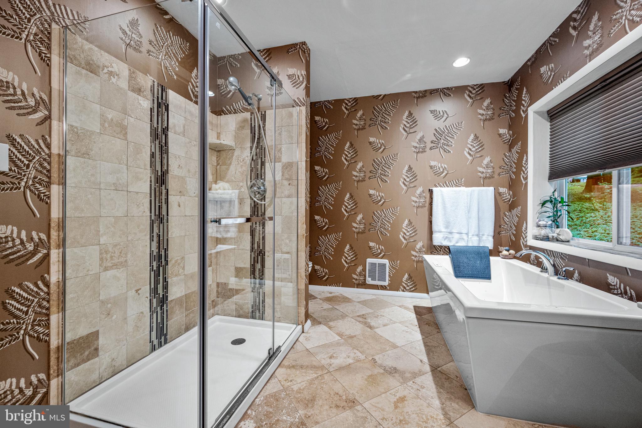 PINELEIGH - Residential