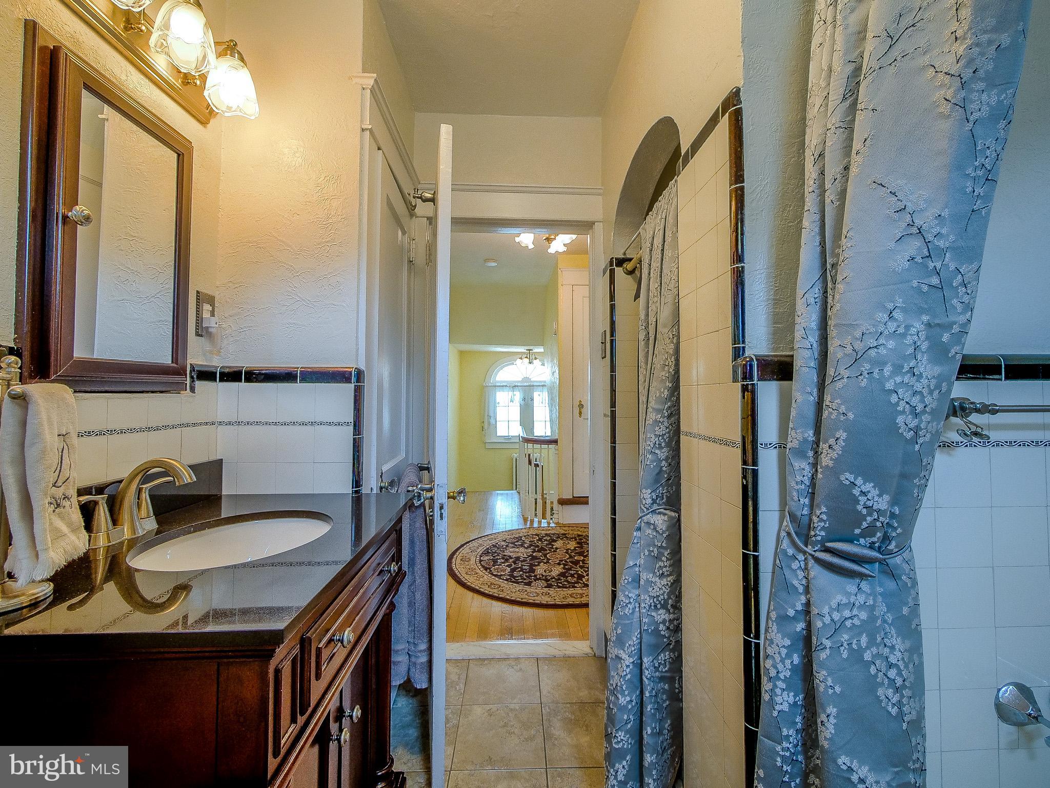 BEVERLY HILLS - Residential