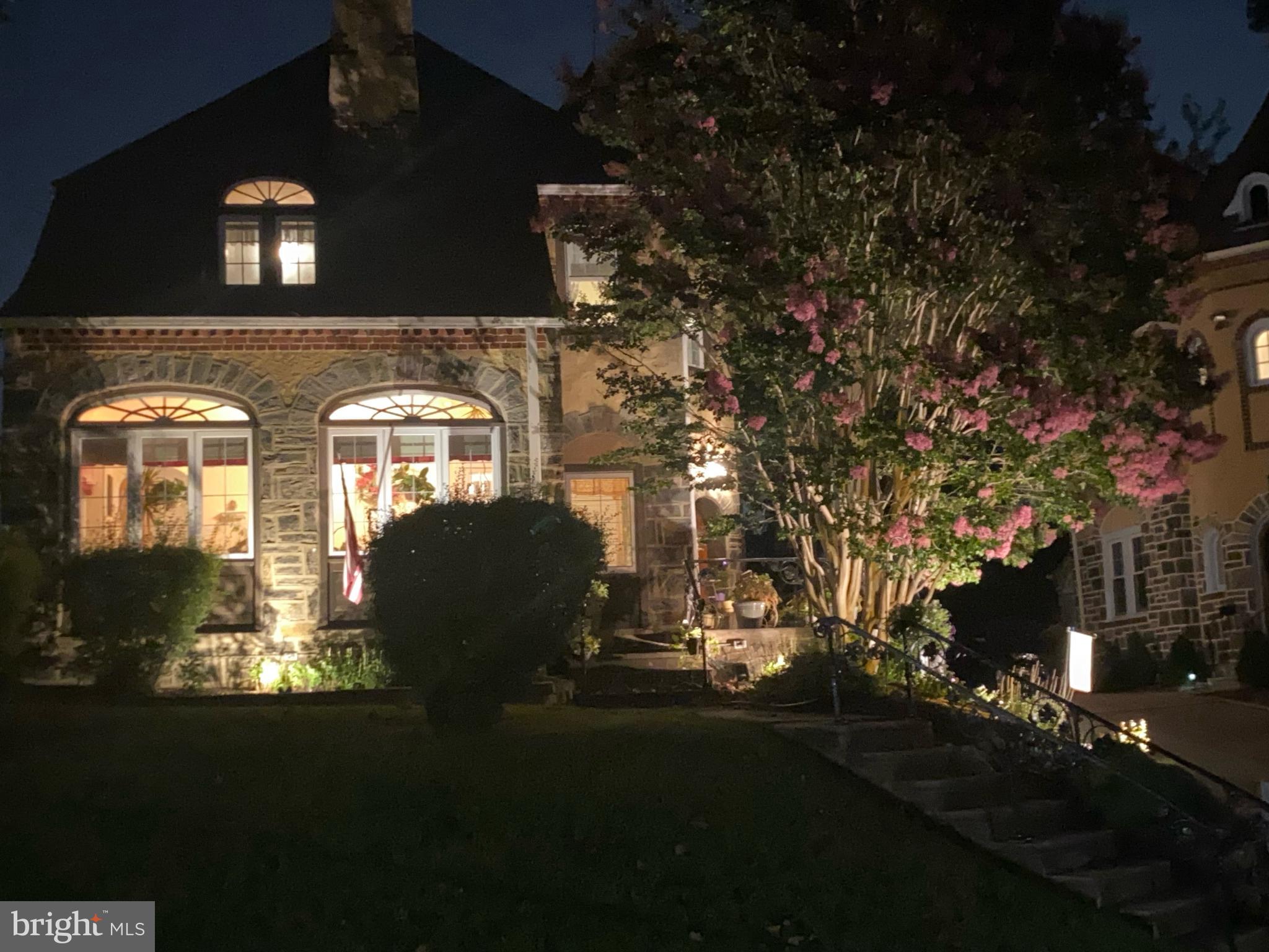 BEVERLY HILLS - Residential