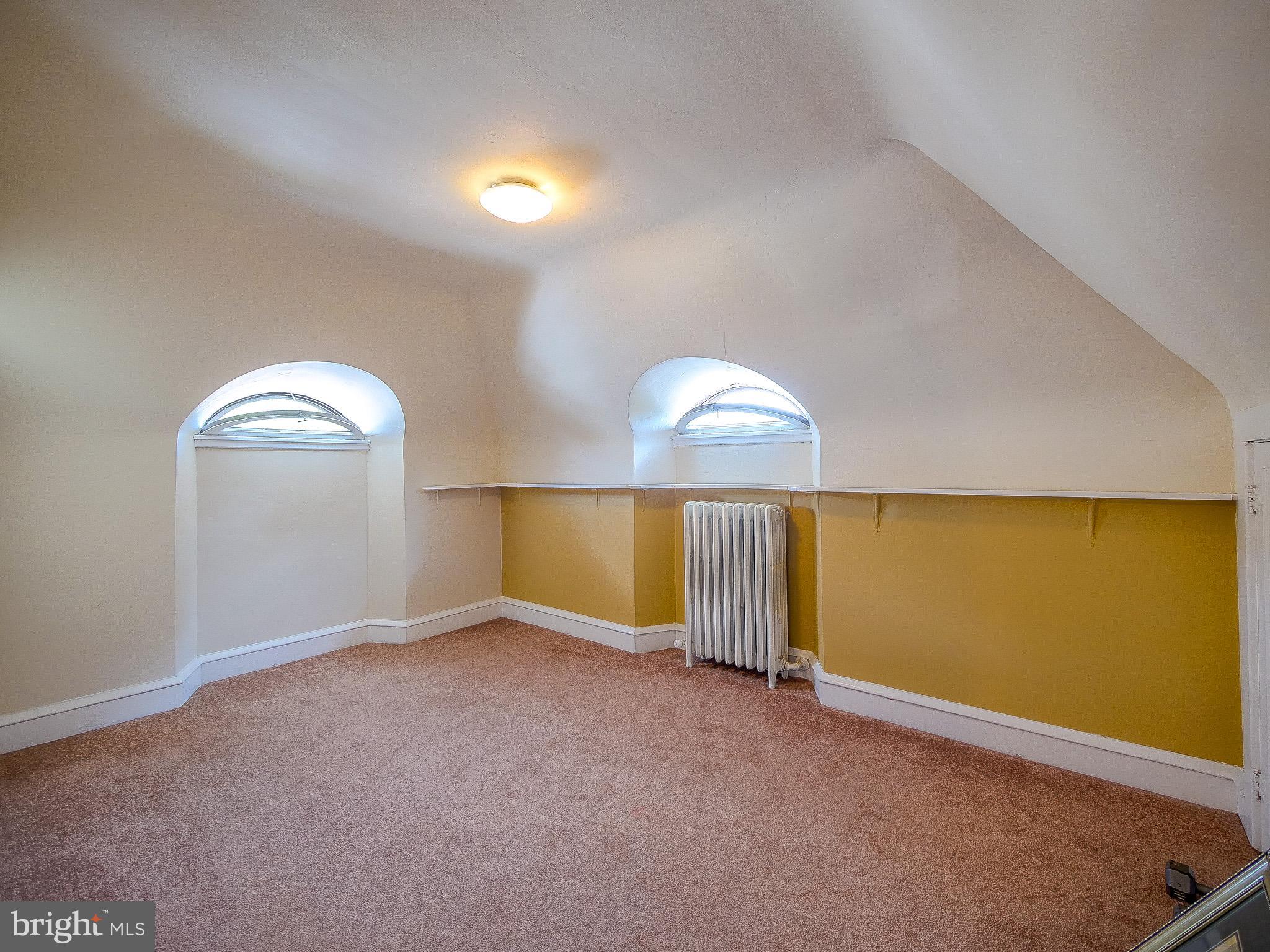 BEVERLY HILLS - Residential