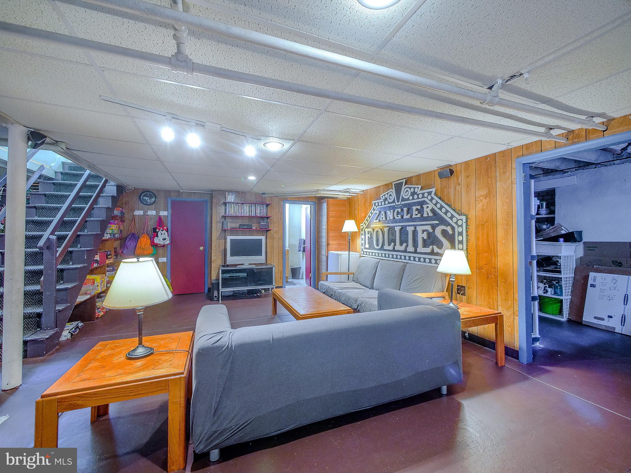 BEVERLY HILLS - Residential