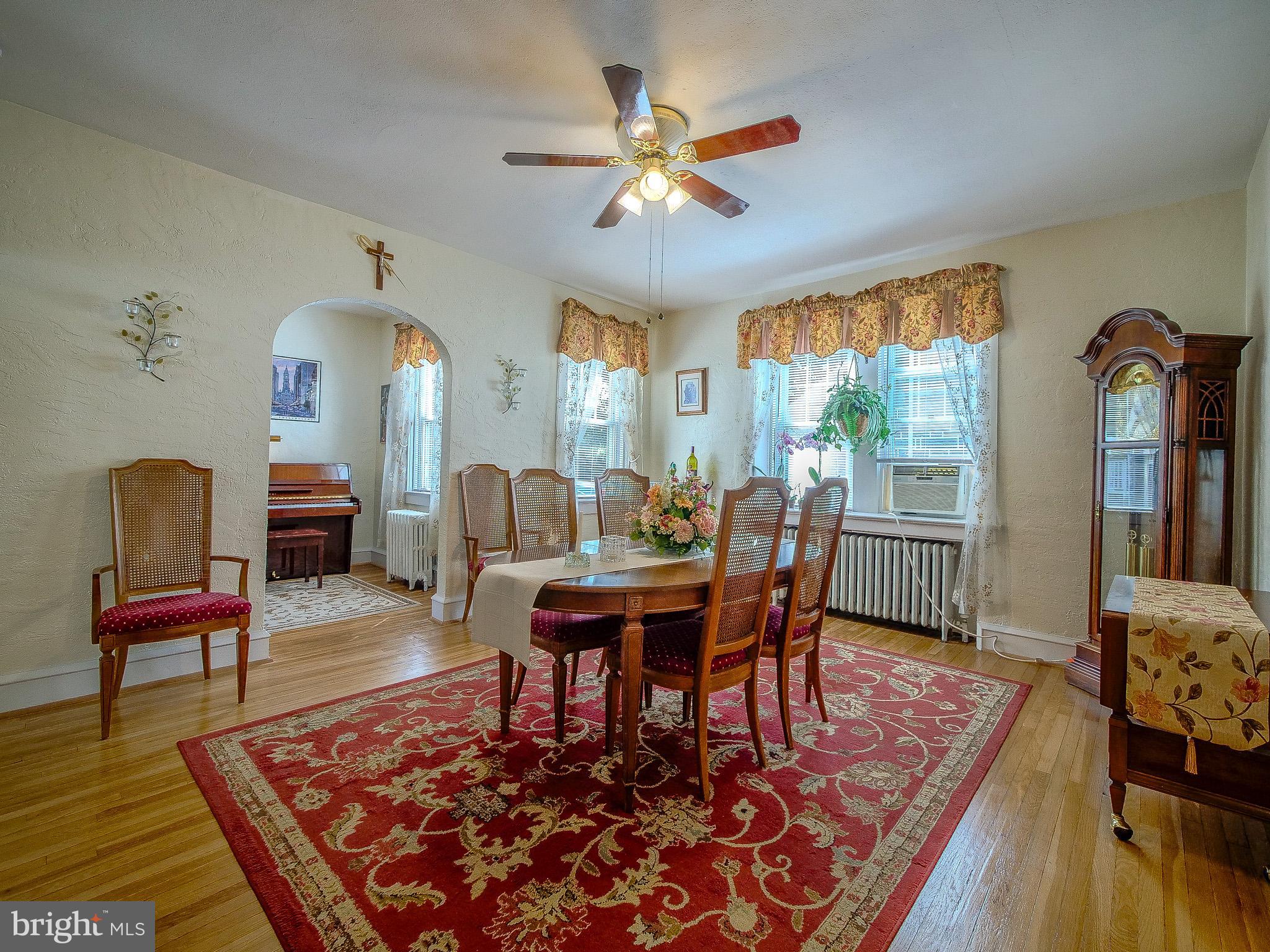 BEVERLY HILLS - Residential