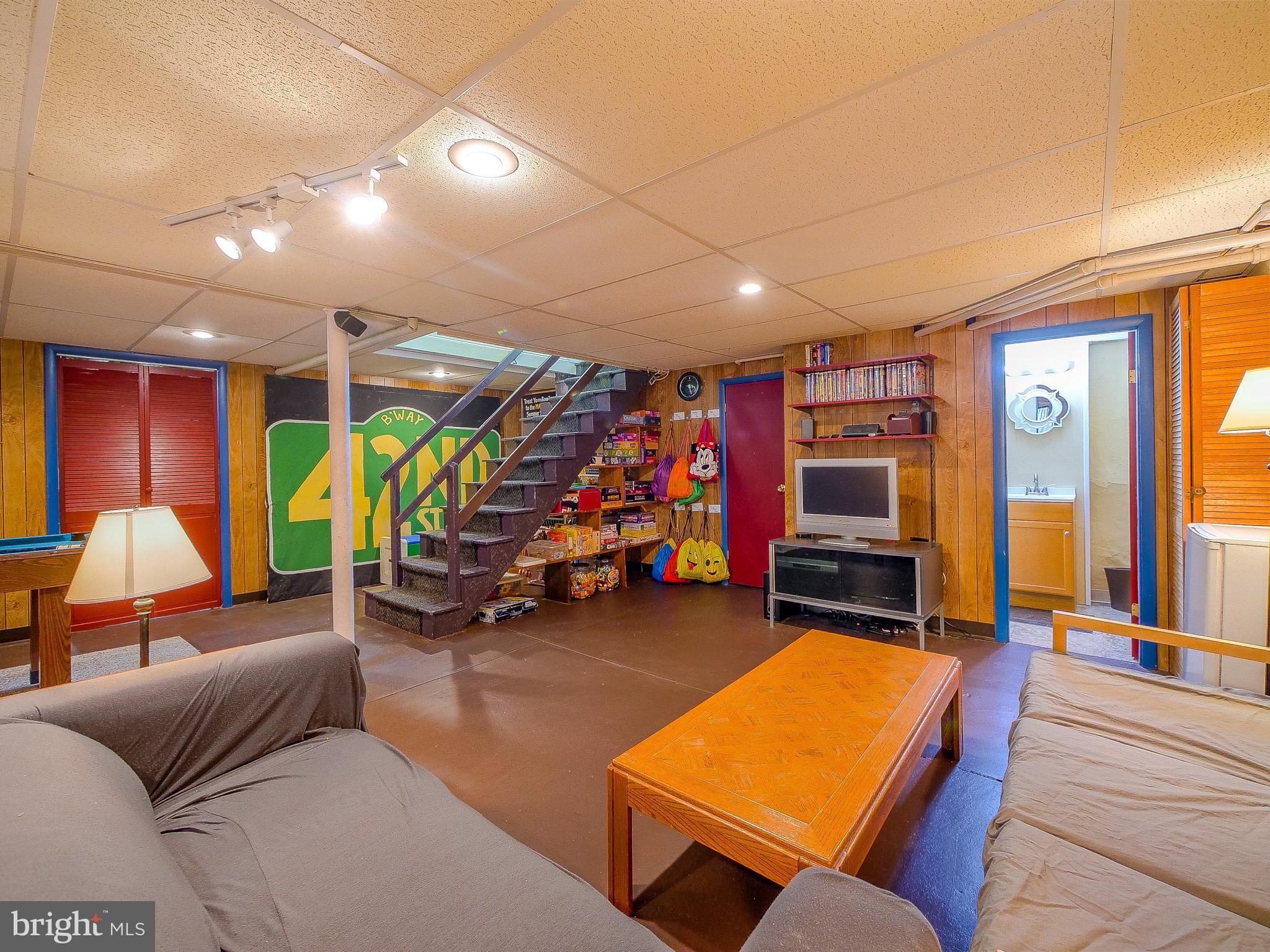 BEVERLY HILLS - Residential