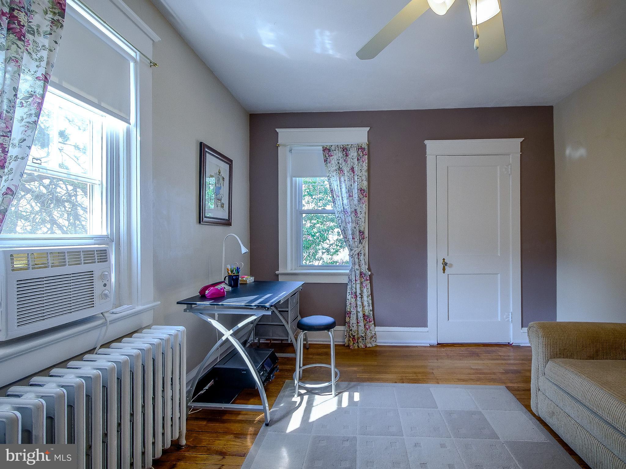 BEVERLY HILLS - Residential