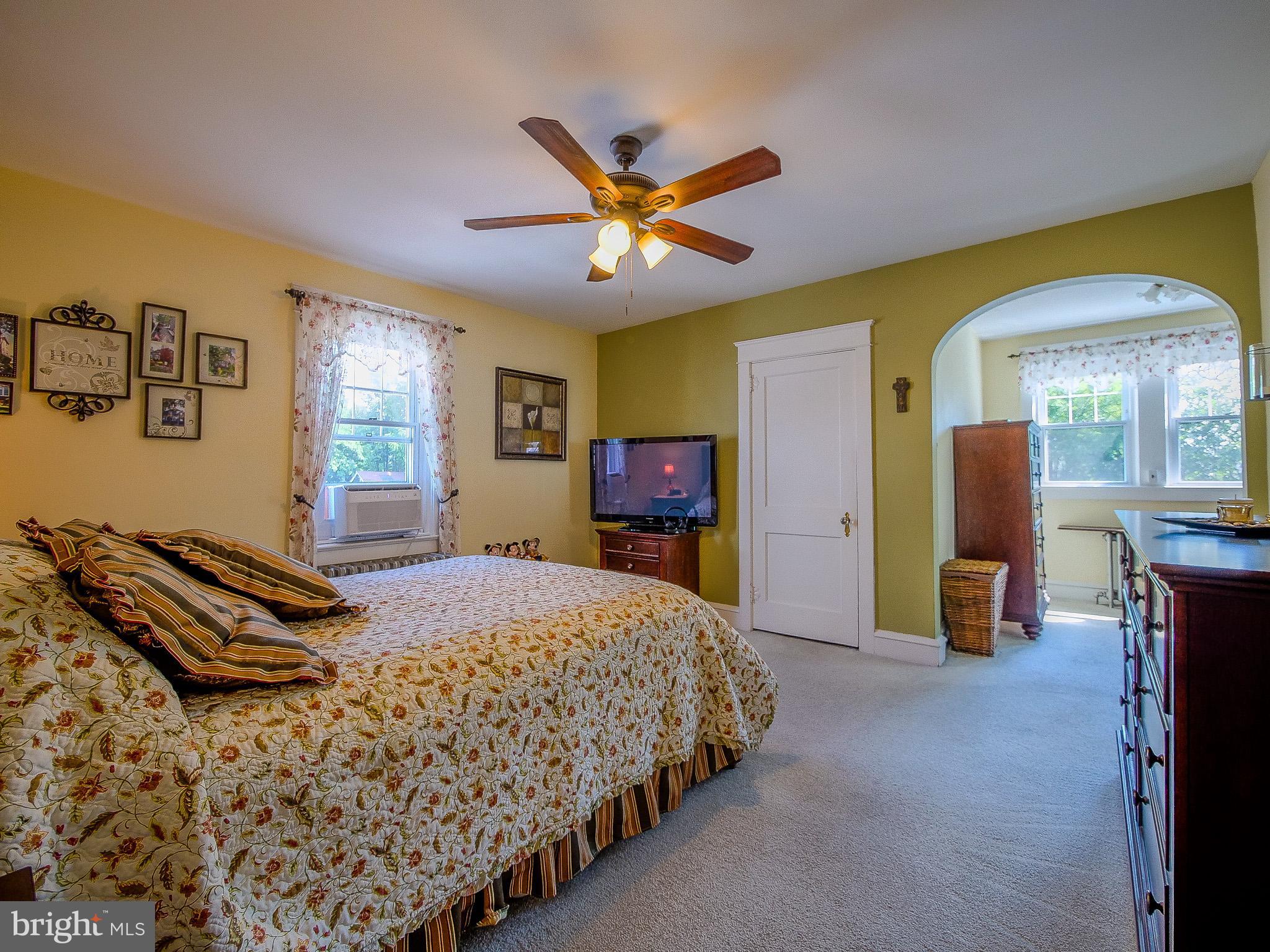 BEVERLY HILLS - Residential