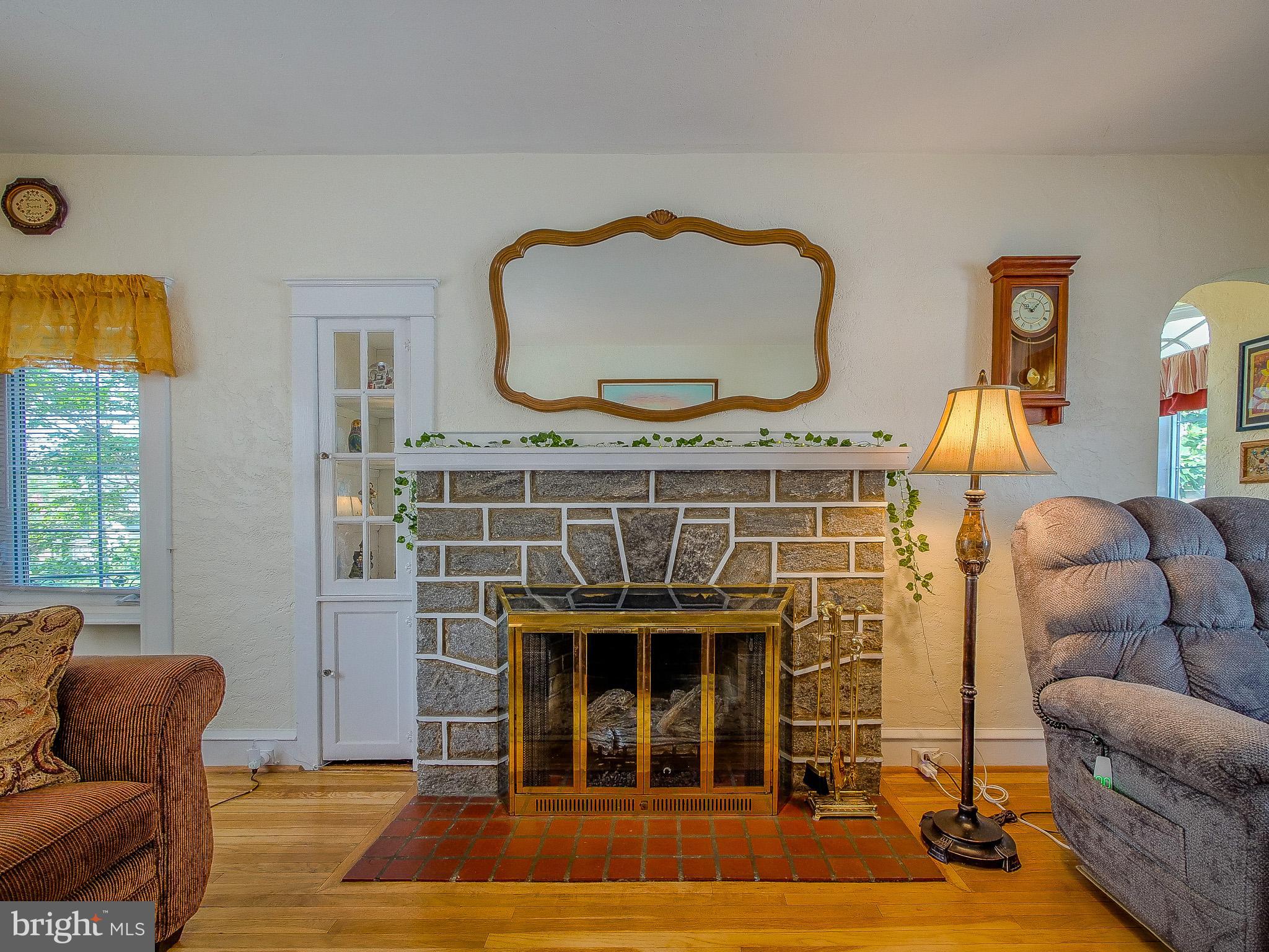 BEVERLY HILLS - Residential