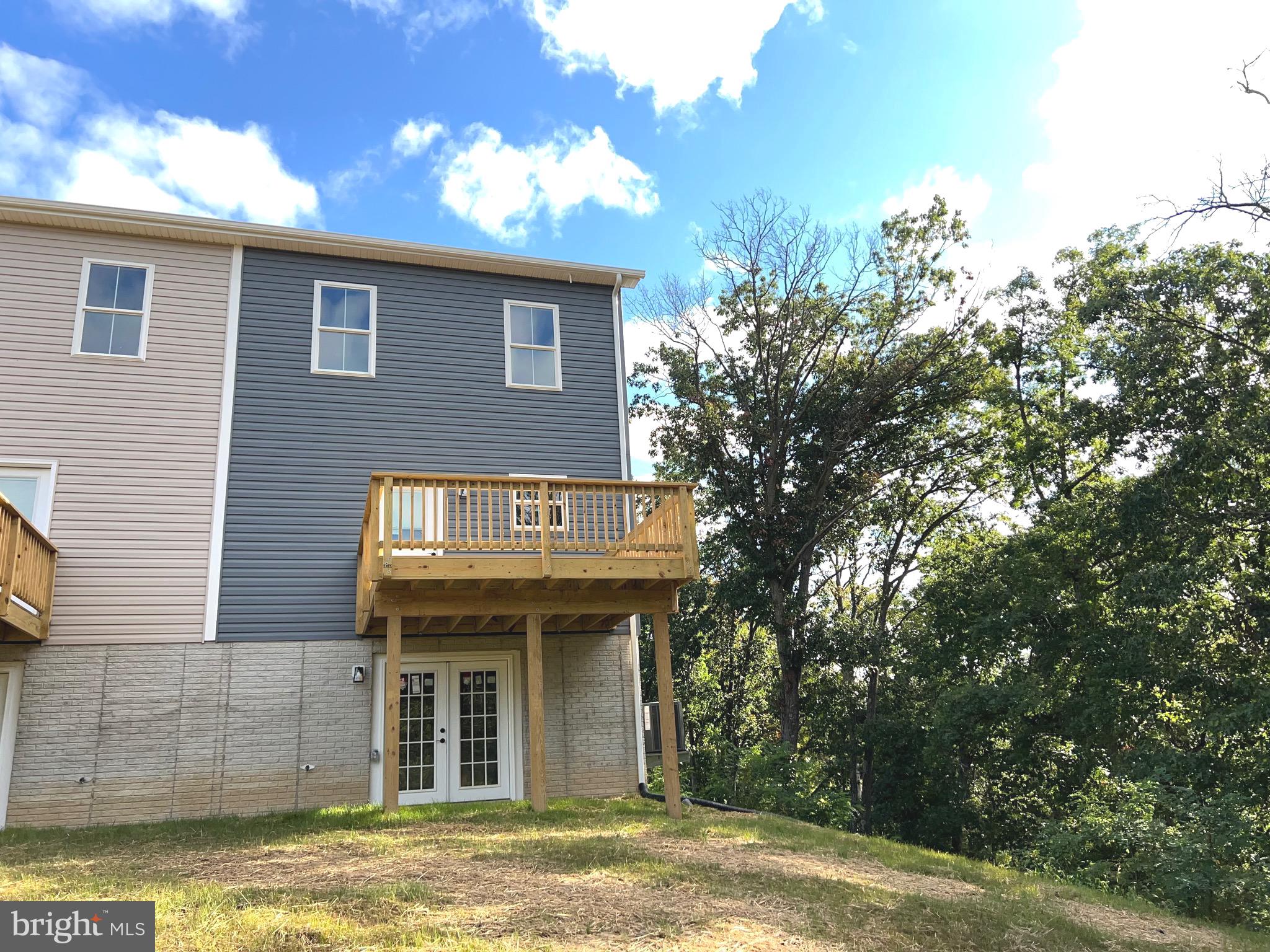 COLD SPRING RUN - Residential