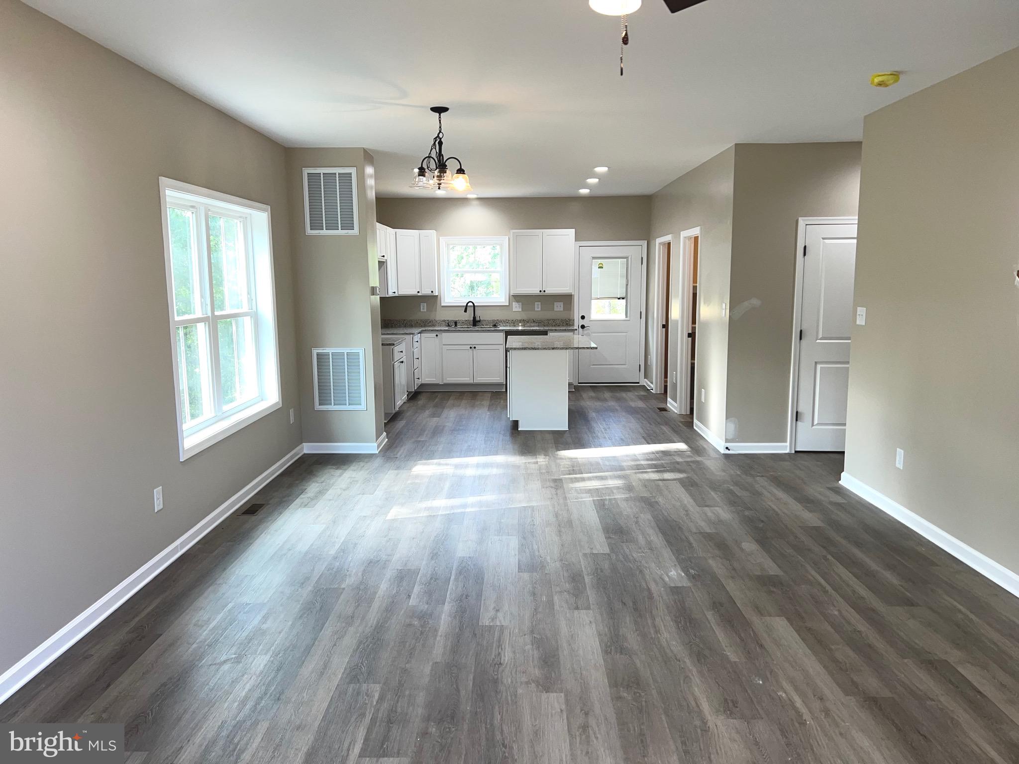 COLD SPRING RUN - Residential