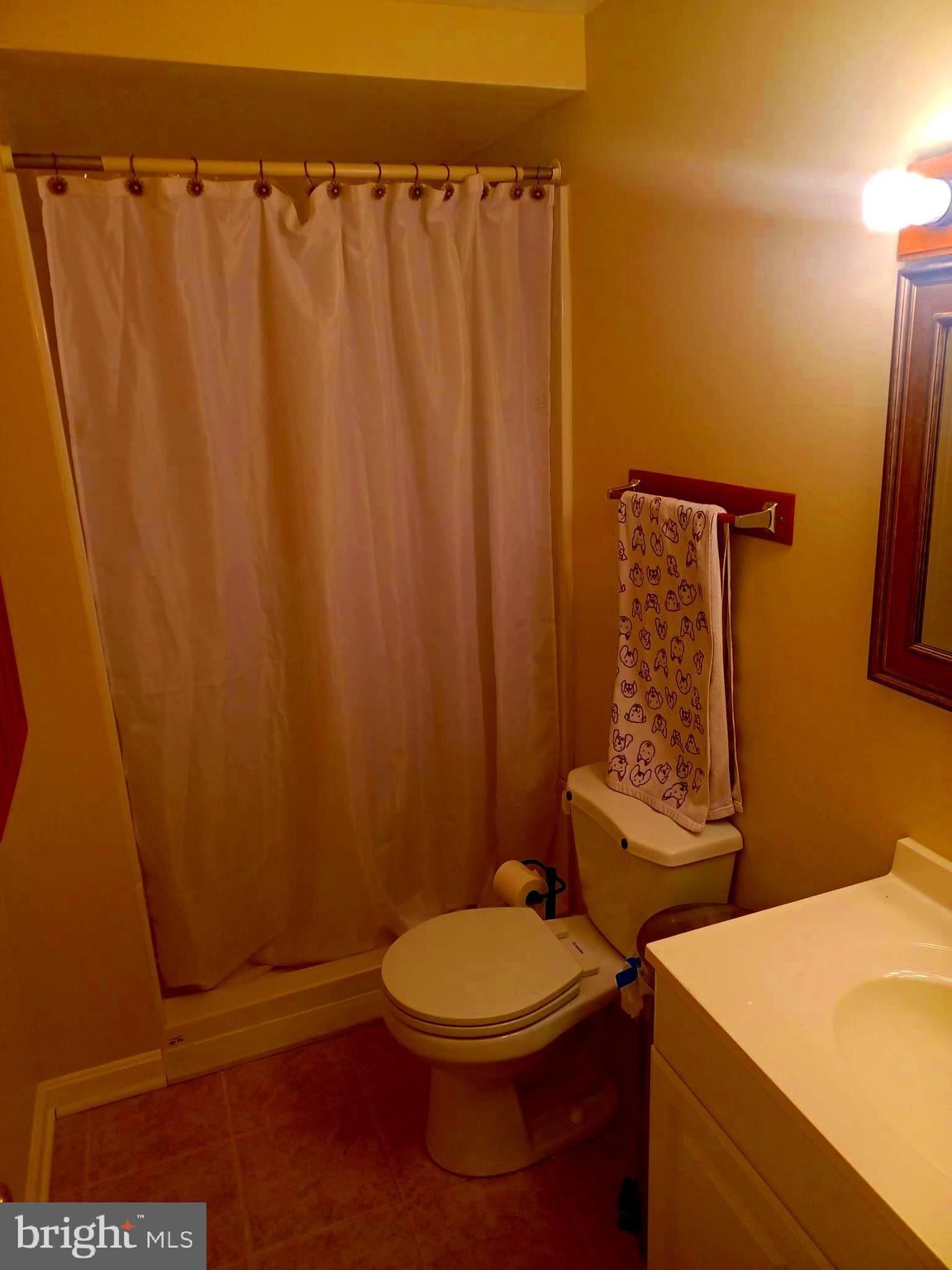 OAKHURST - Residential Lease