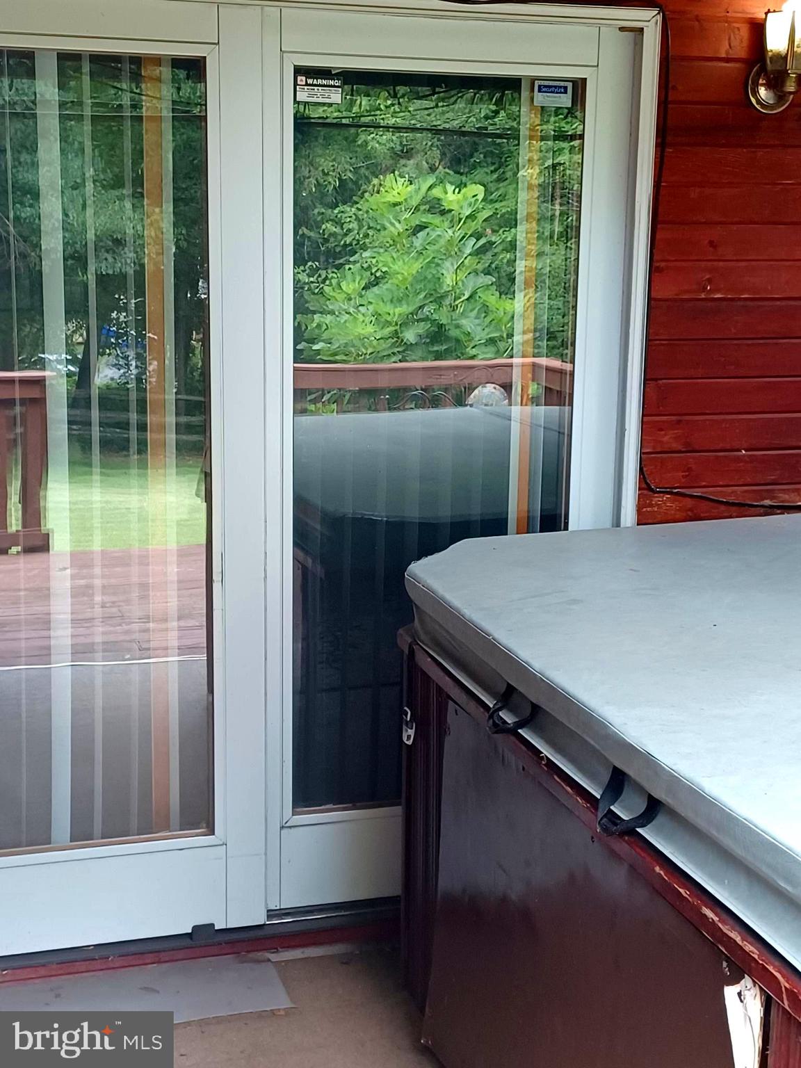 OAKHURST - Residential Lease