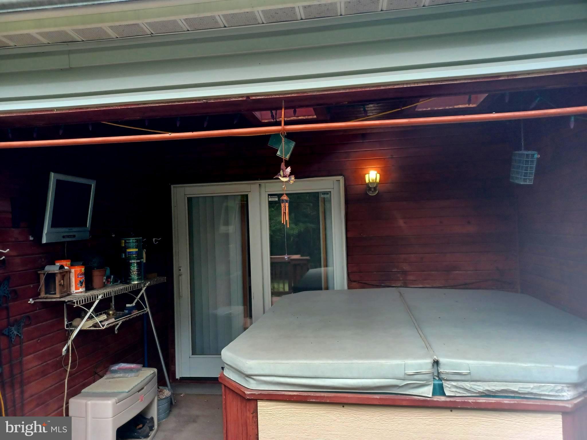 OAKHURST - Residential Lease