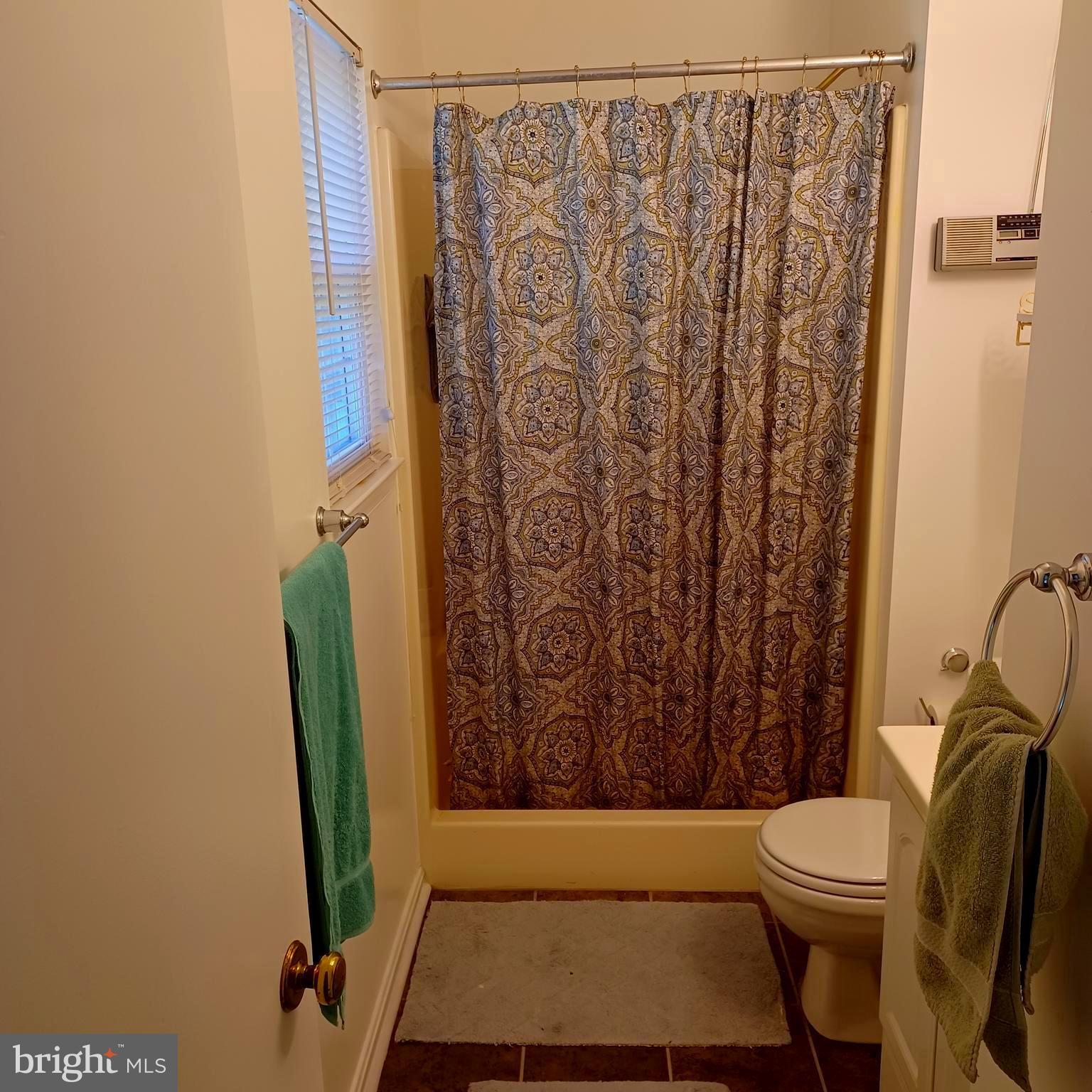 OAKHURST - Residential Lease