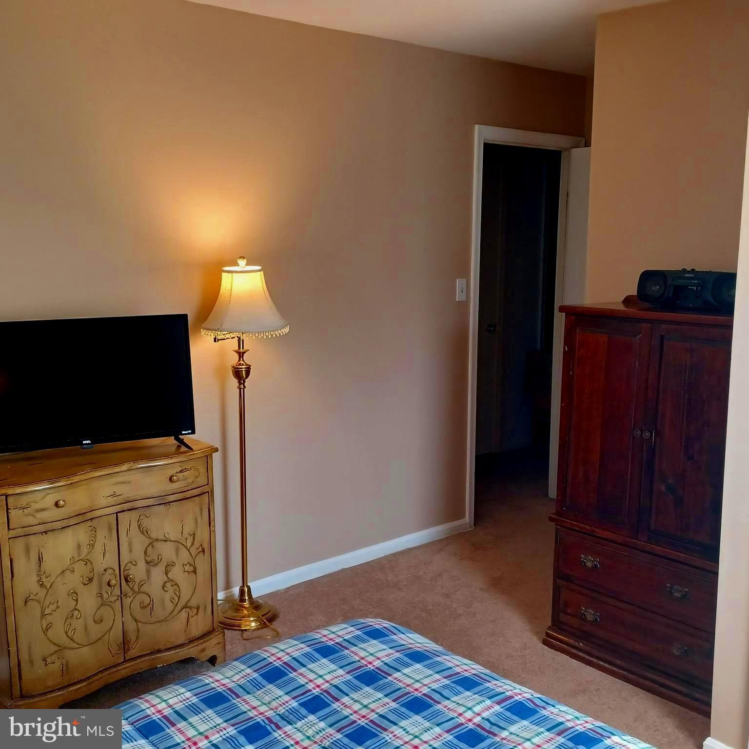 OAKHURST - Residential Lease