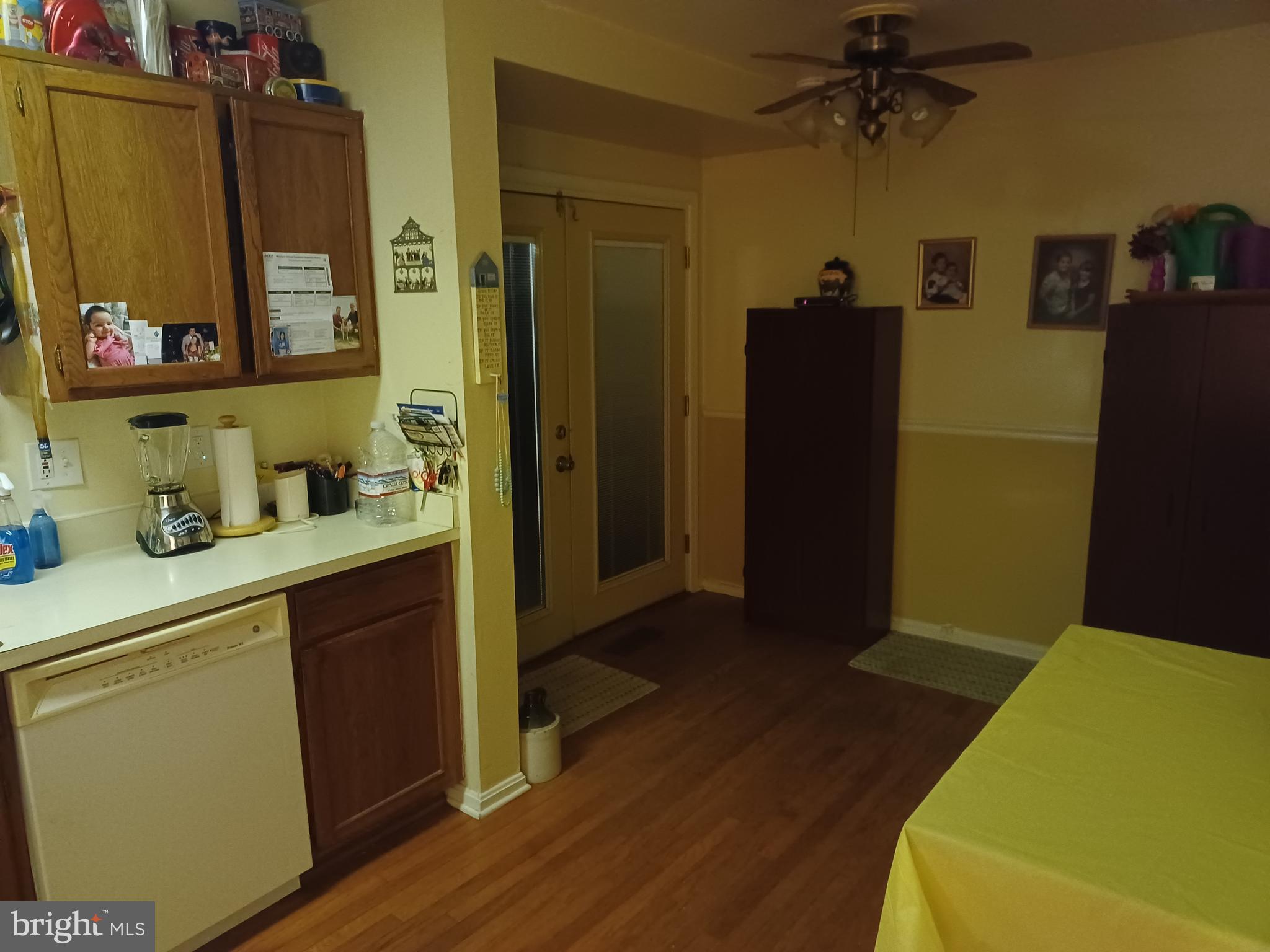 OAKHURST - Residential Lease