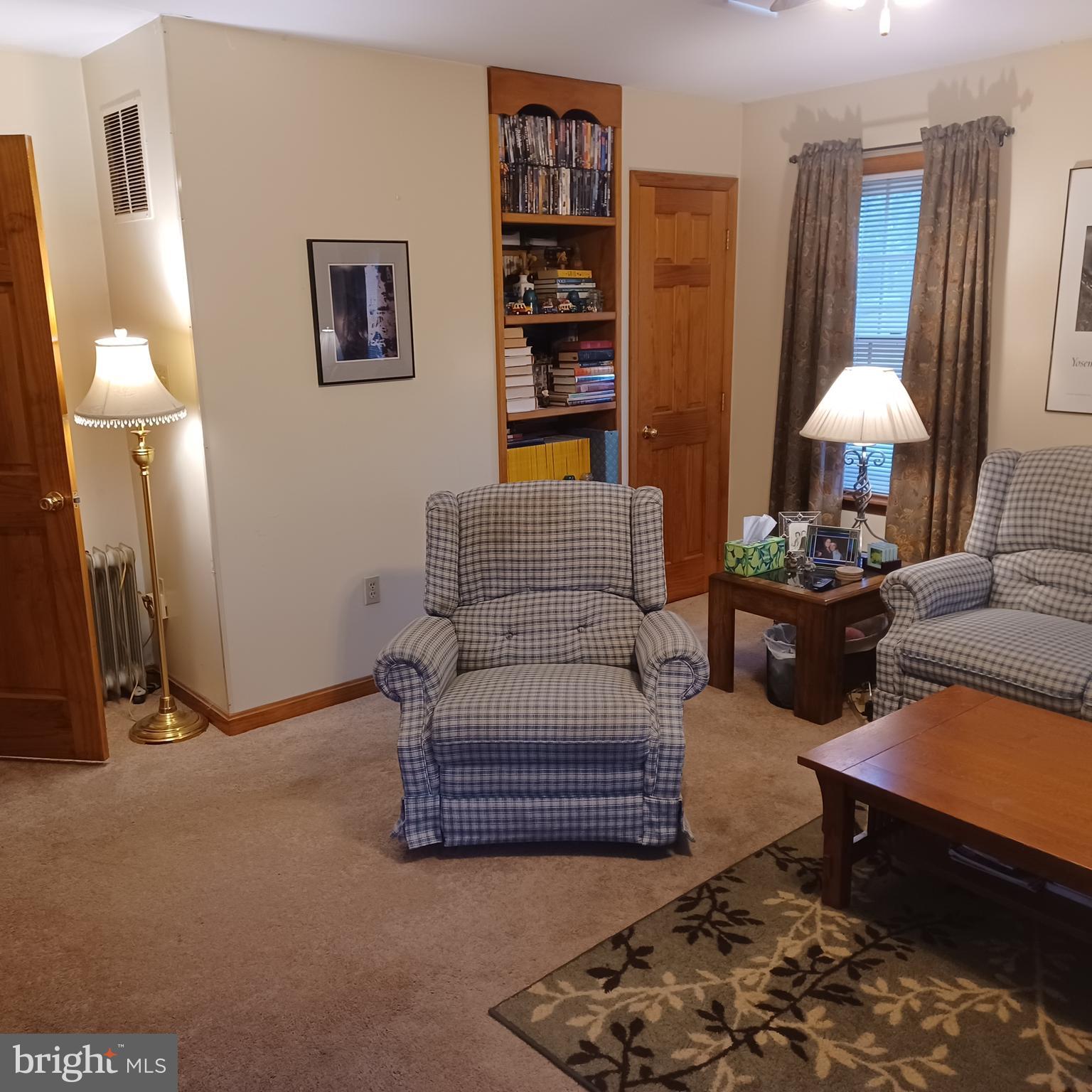 OAKHURST - Residential Lease