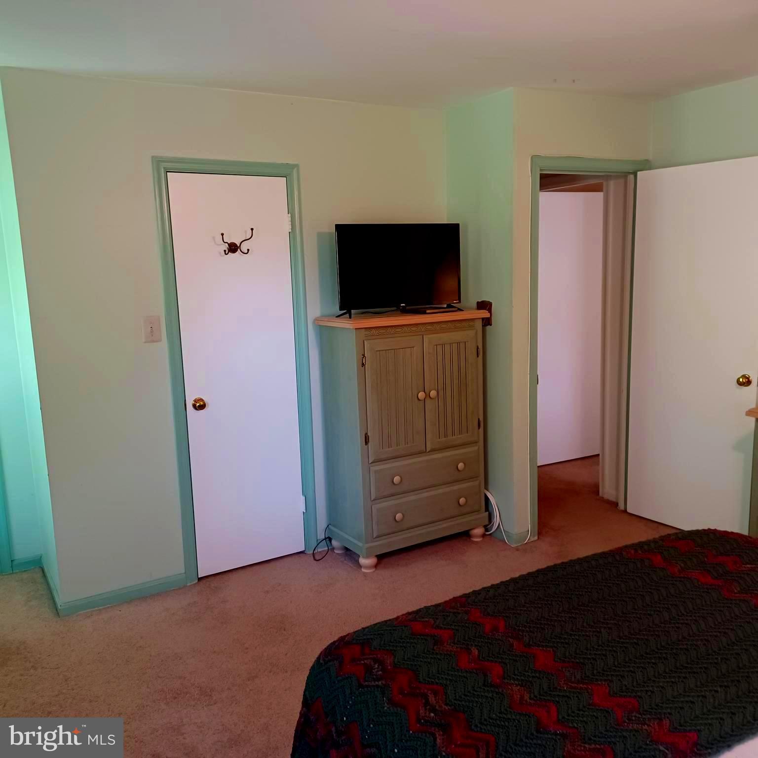 OAKHURST - Residential Lease